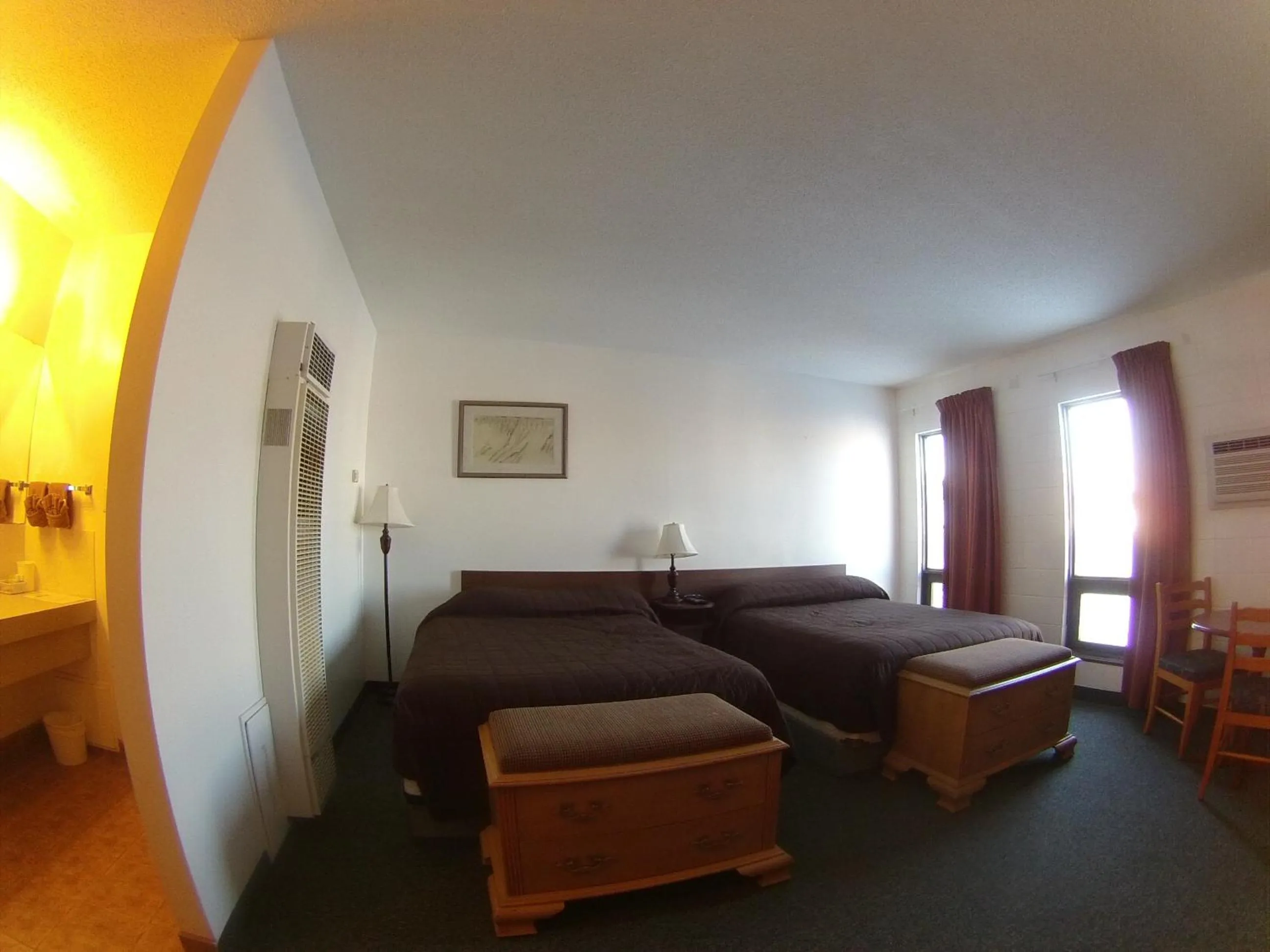 Bed in Rycroft Hotel