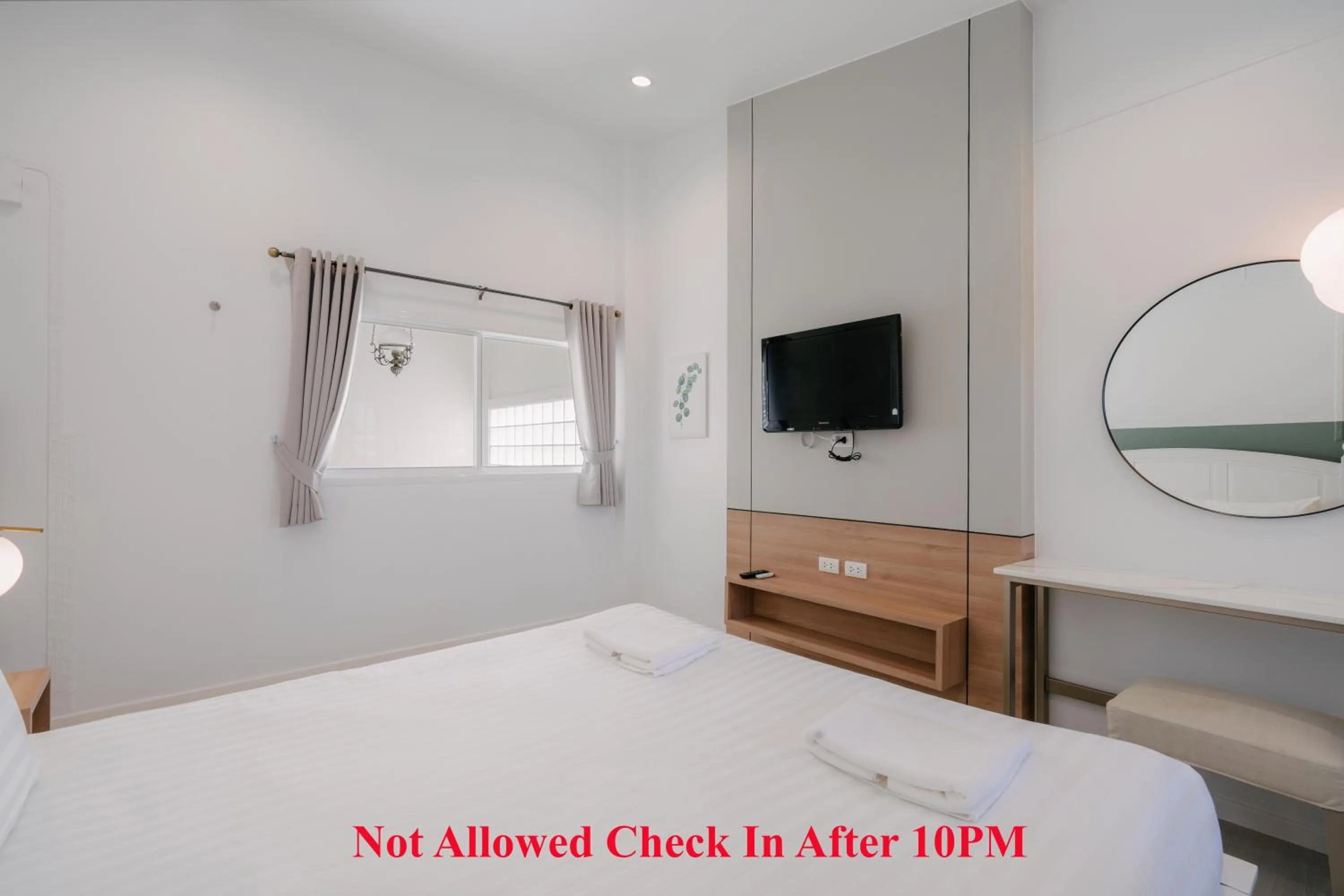 Bed in Baan Sutra Guesthouse