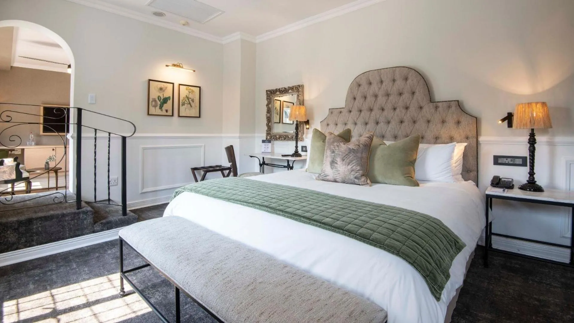 Bed in ANEW Hotel Hilton Pietermaritzburg