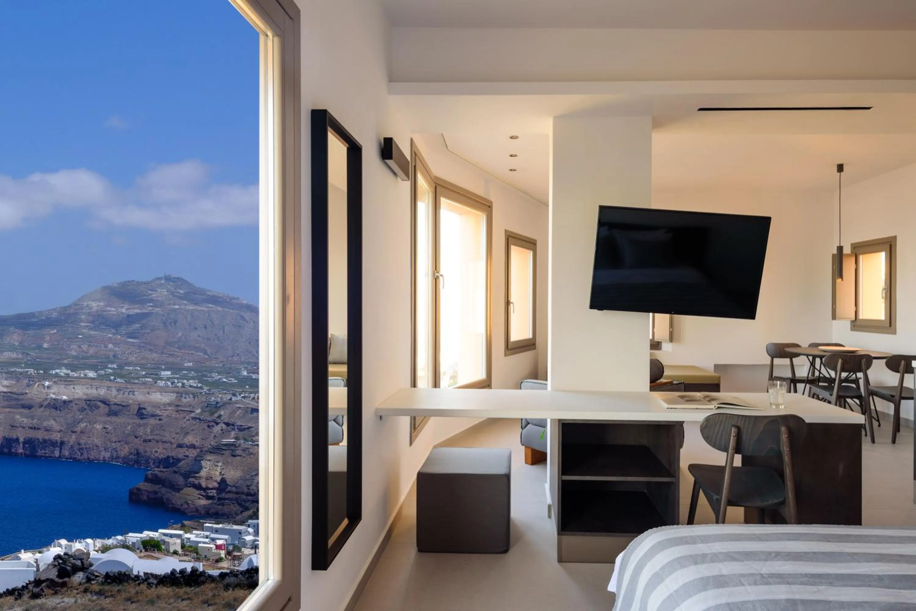 Bed in Kalestesia Suites