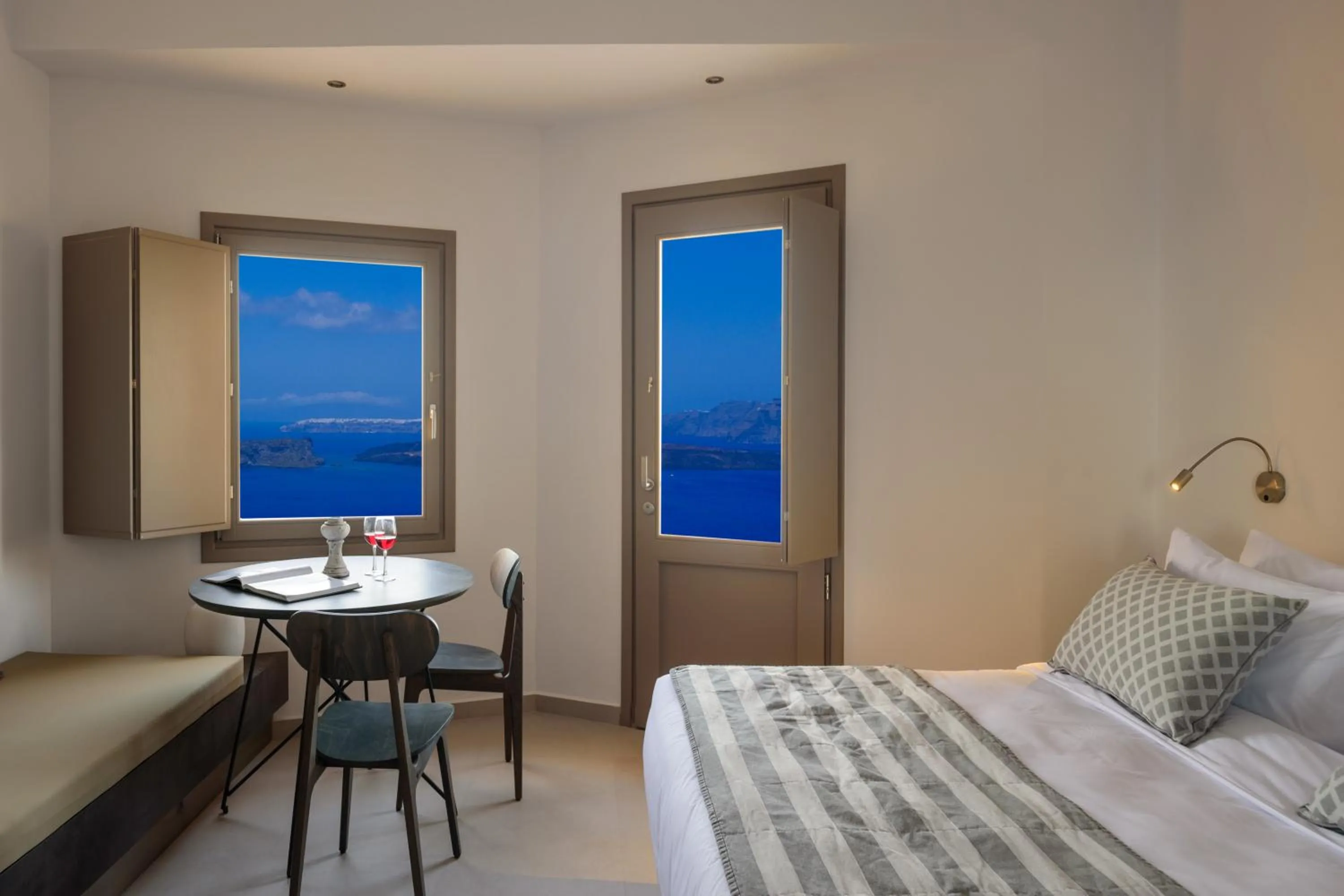 Bed in Kalestesia Suites