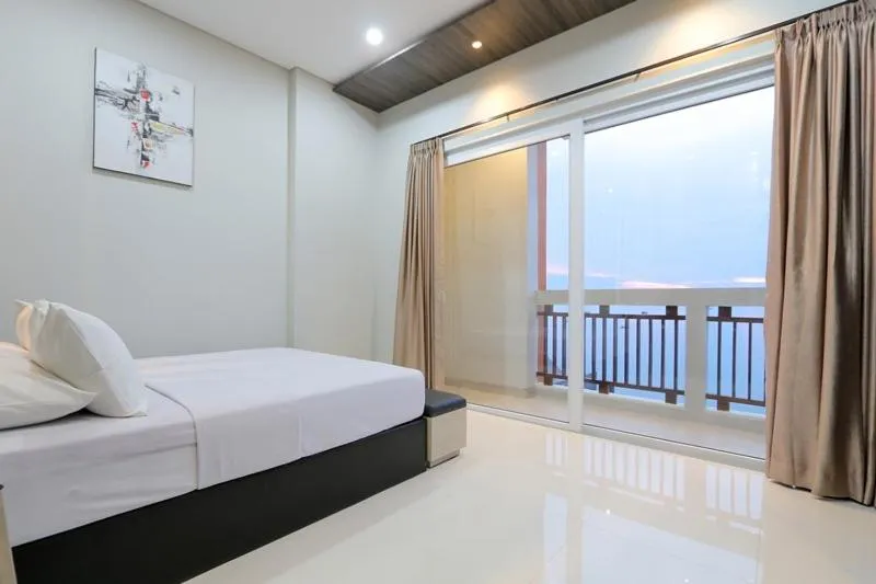 Bed in Sun In Pangandaran Hotel