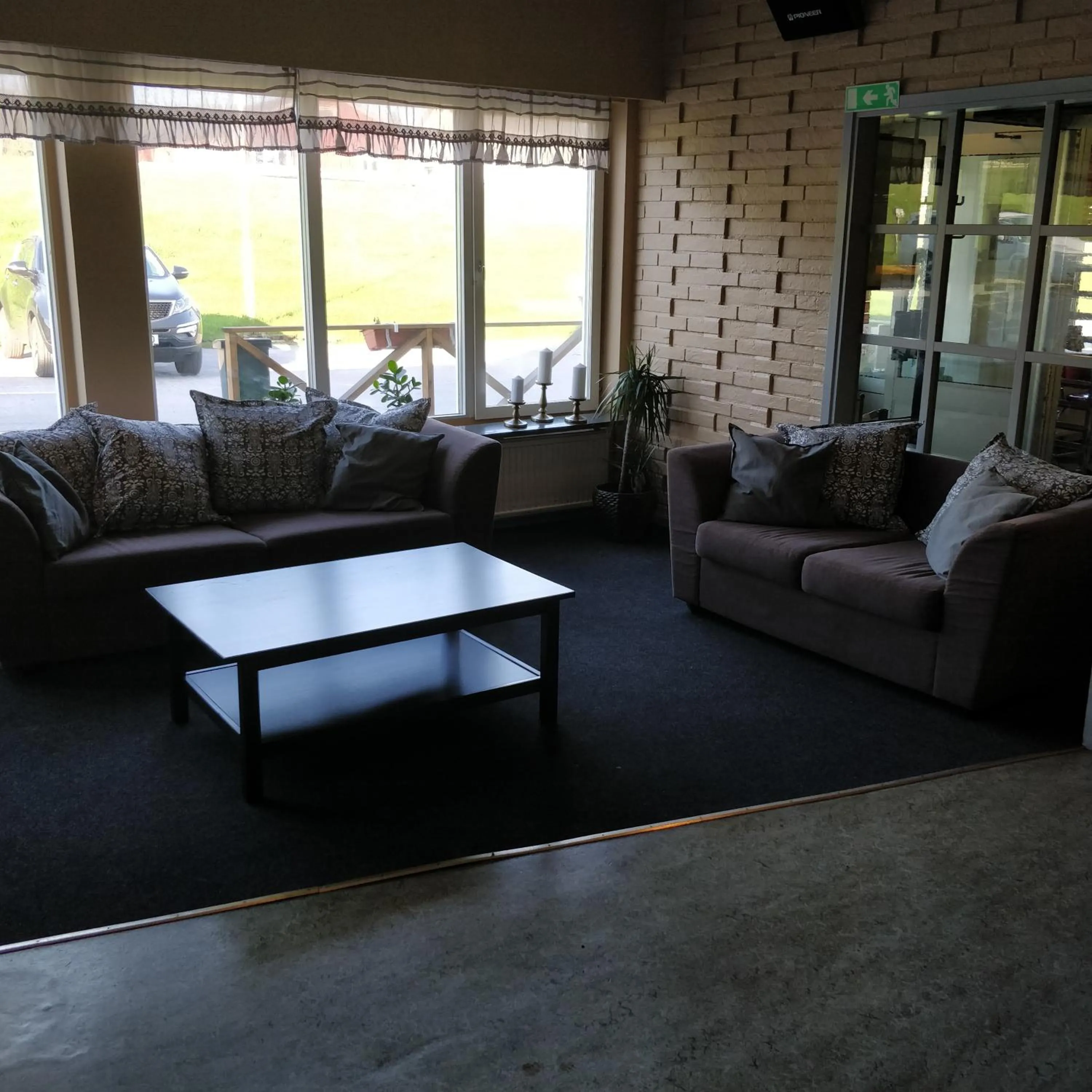 Lounge or bar in Highway Hotel