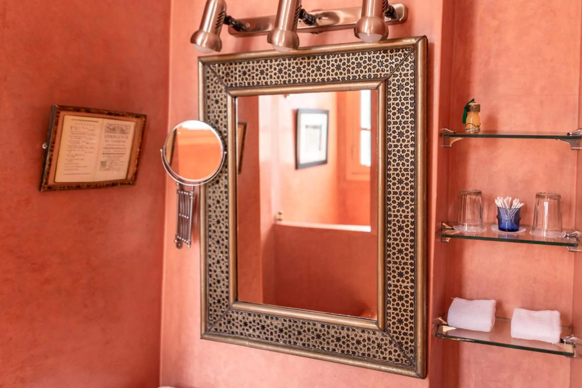 Bathroom in La Maison de Tanger