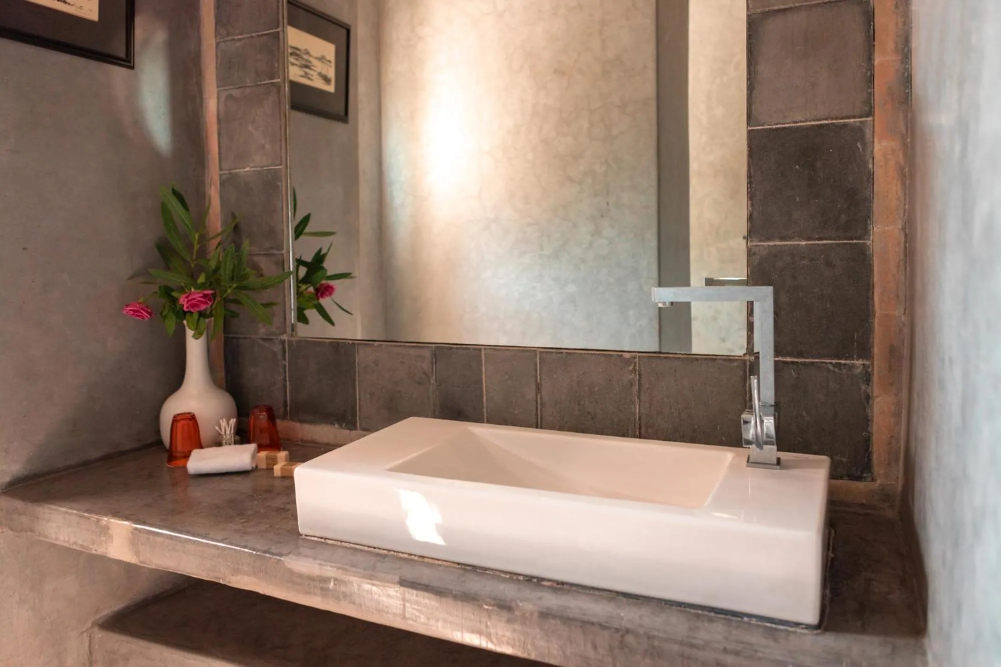 Bathroom in La Maison de Tanger