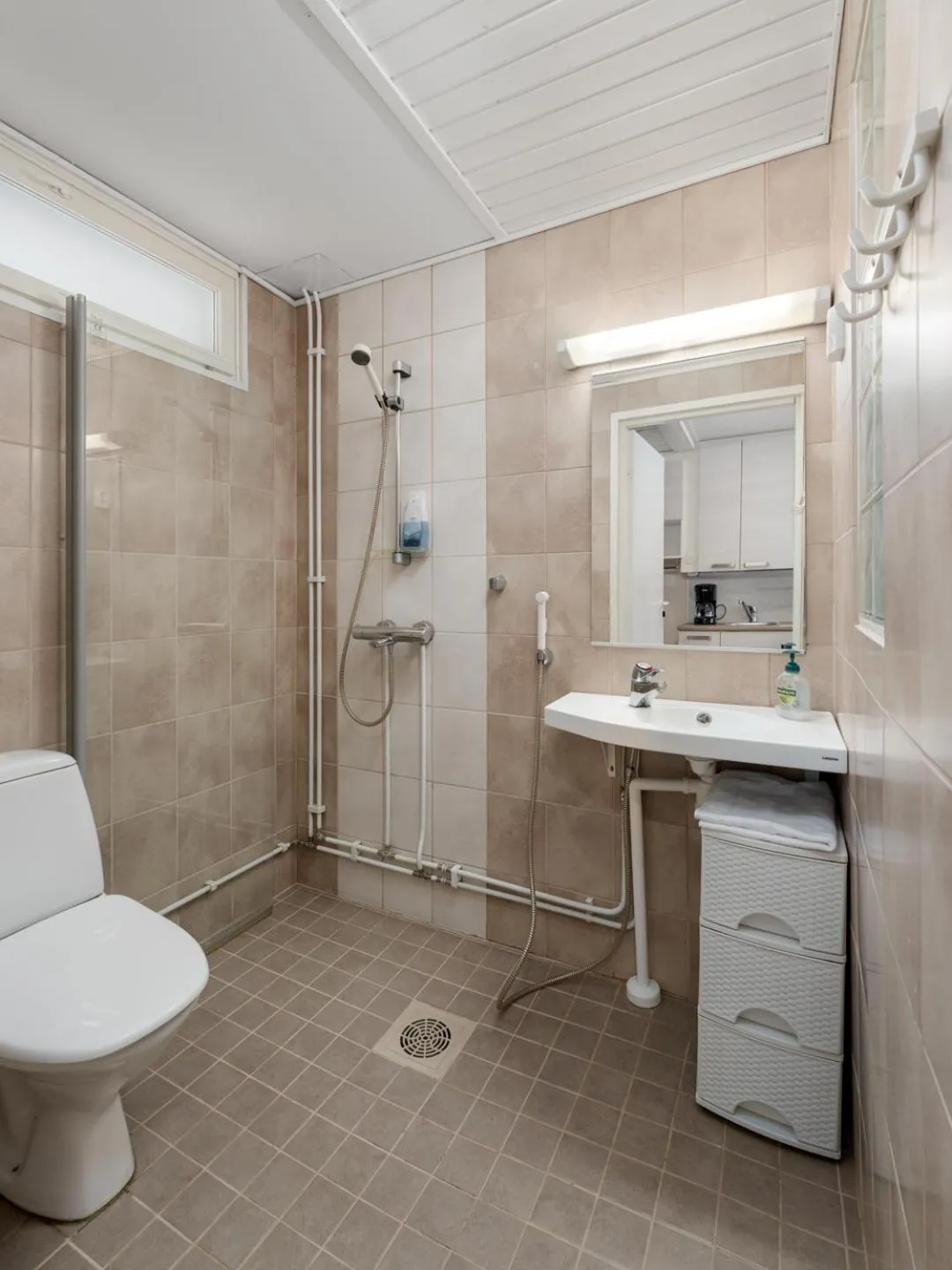 Shower in Jääskän Loma Apartment Hotel Härmä