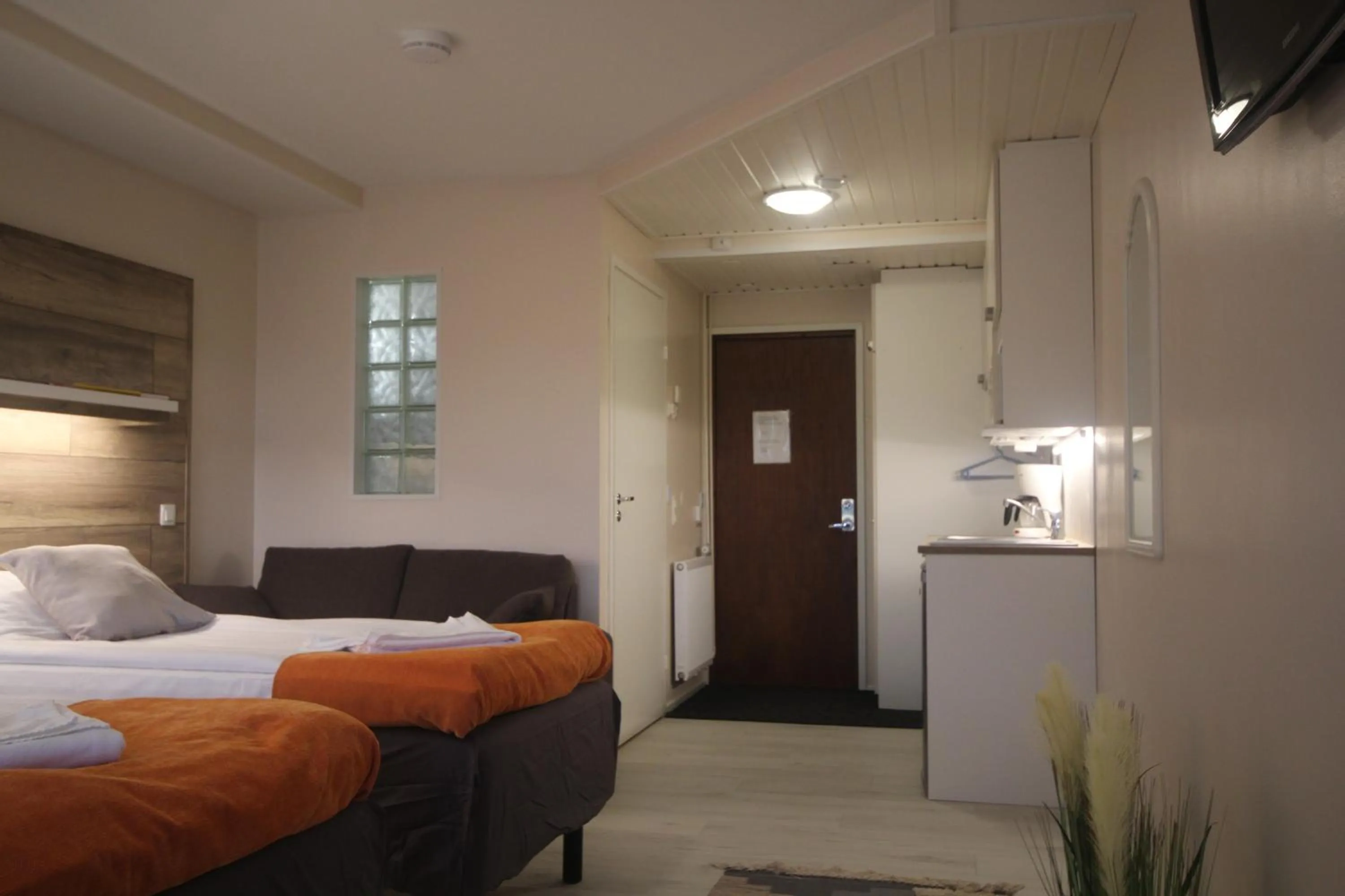 Photo of the whole room, Bed in Jääskän Loma Apartment Hotel Härmä