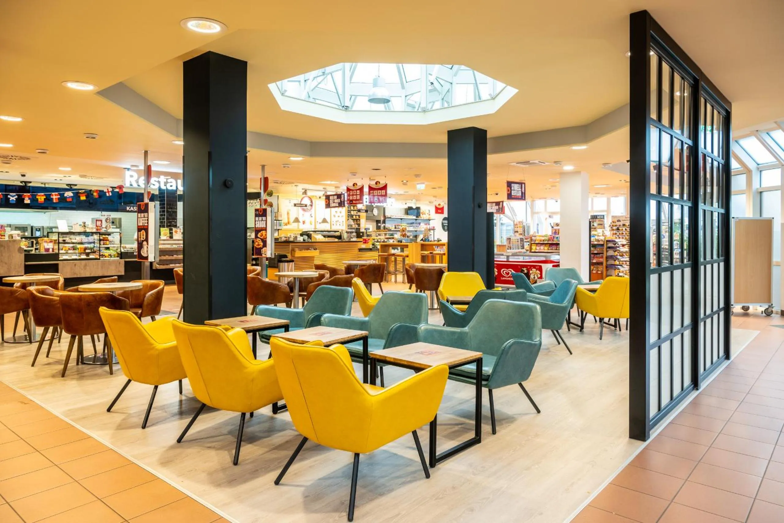 Restaurant/places to eat in Hotel Göttingen-West