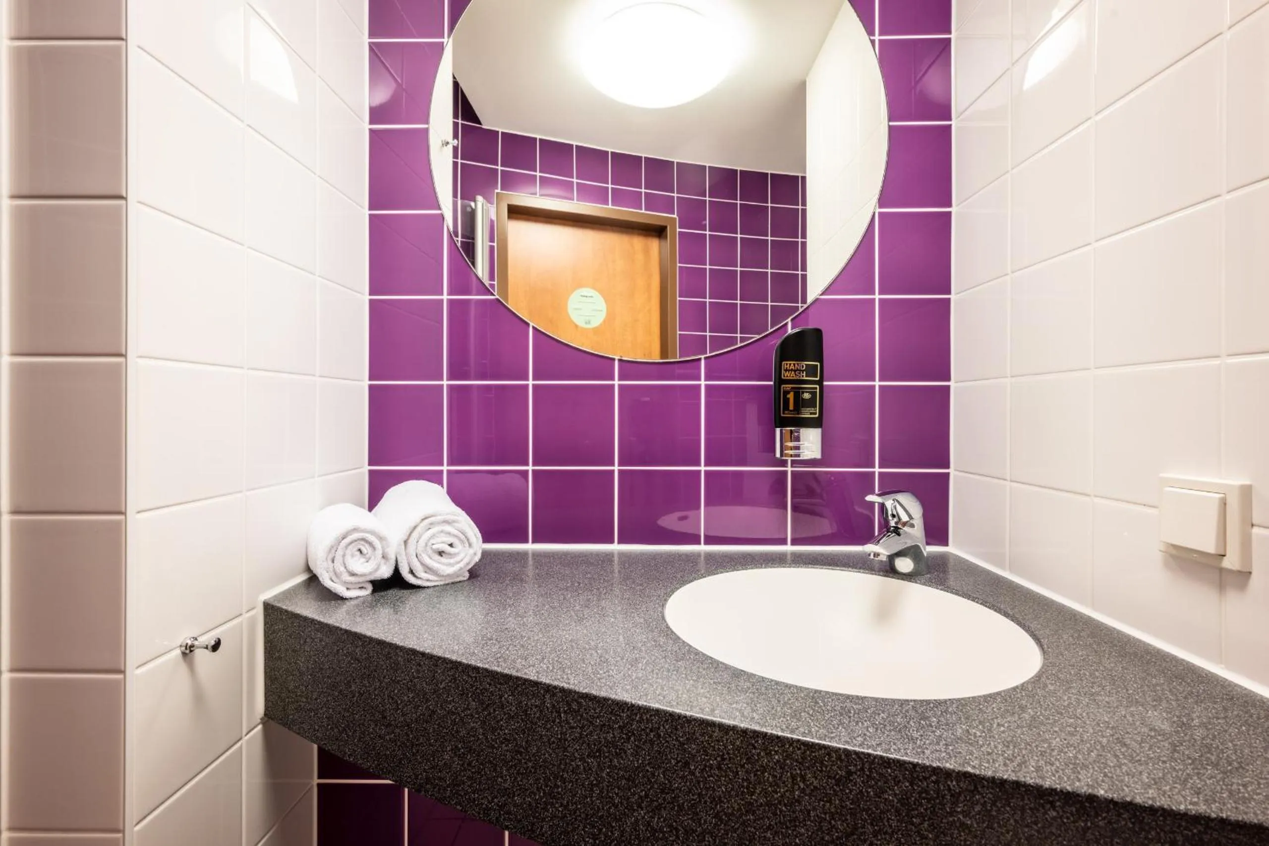 Bathroom in Hotel Göttingen-West