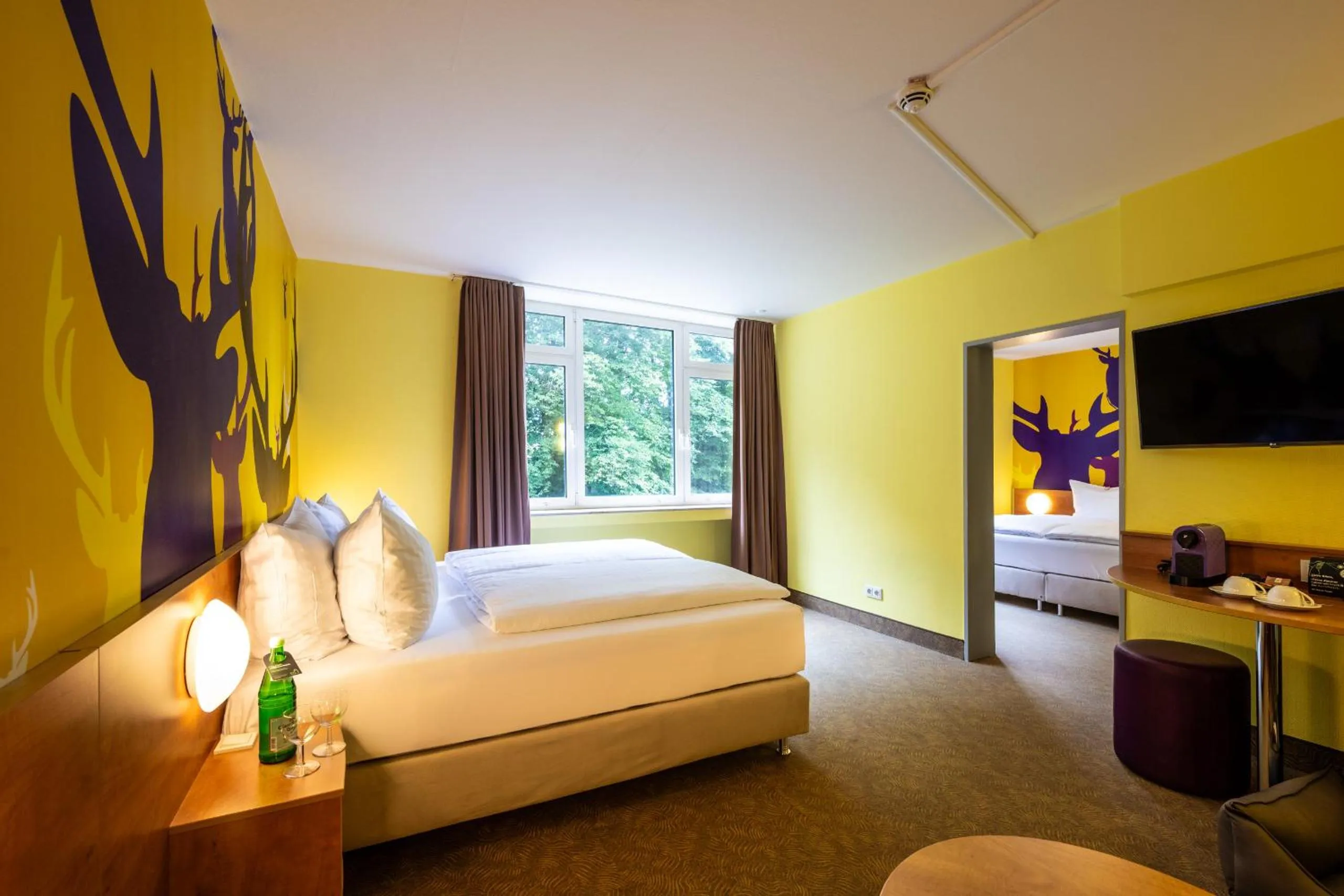 Family, Bed in Hotel Göttingen-West