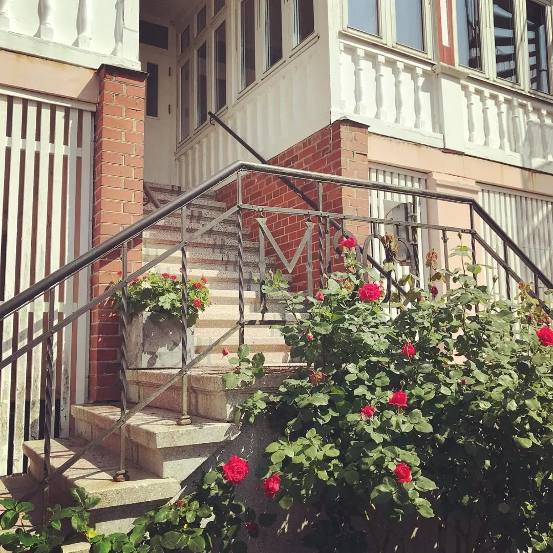 Facade/entrance in Grand Hôtel Mölle