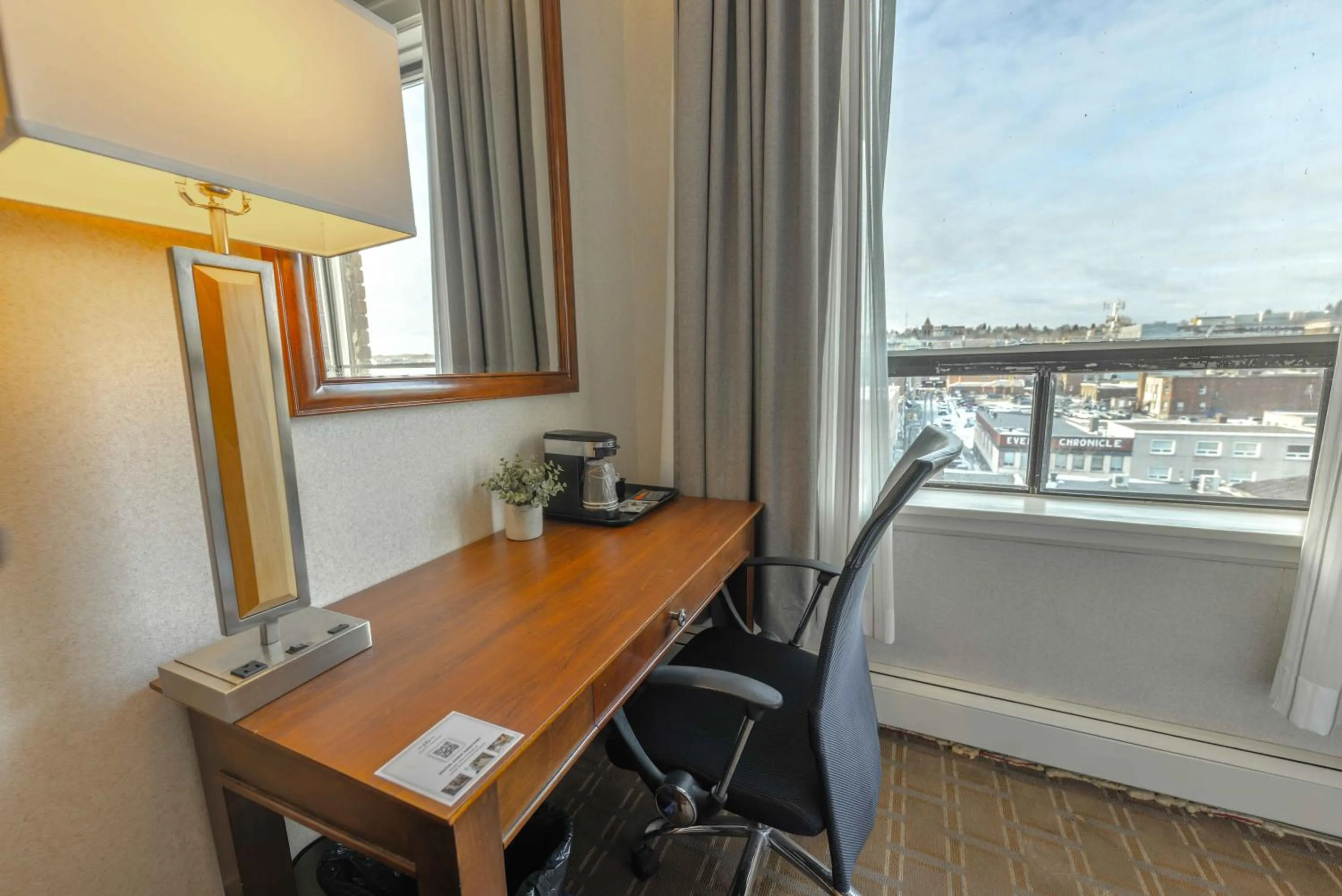 Prince Arthur Waterfront Hotel & Suites