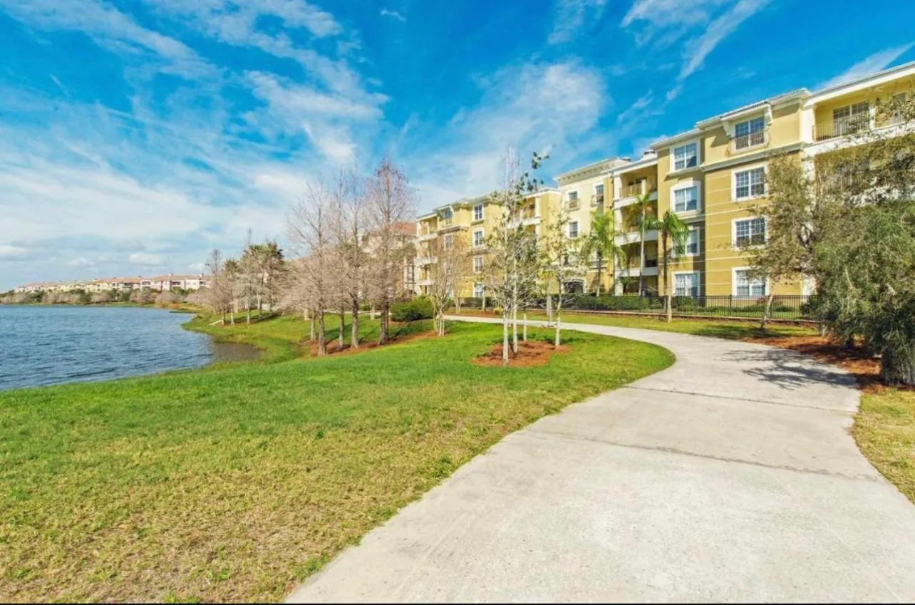 Property building in Executive 3 Bedroom Villa at Universal,Convention Center, Vista Cay