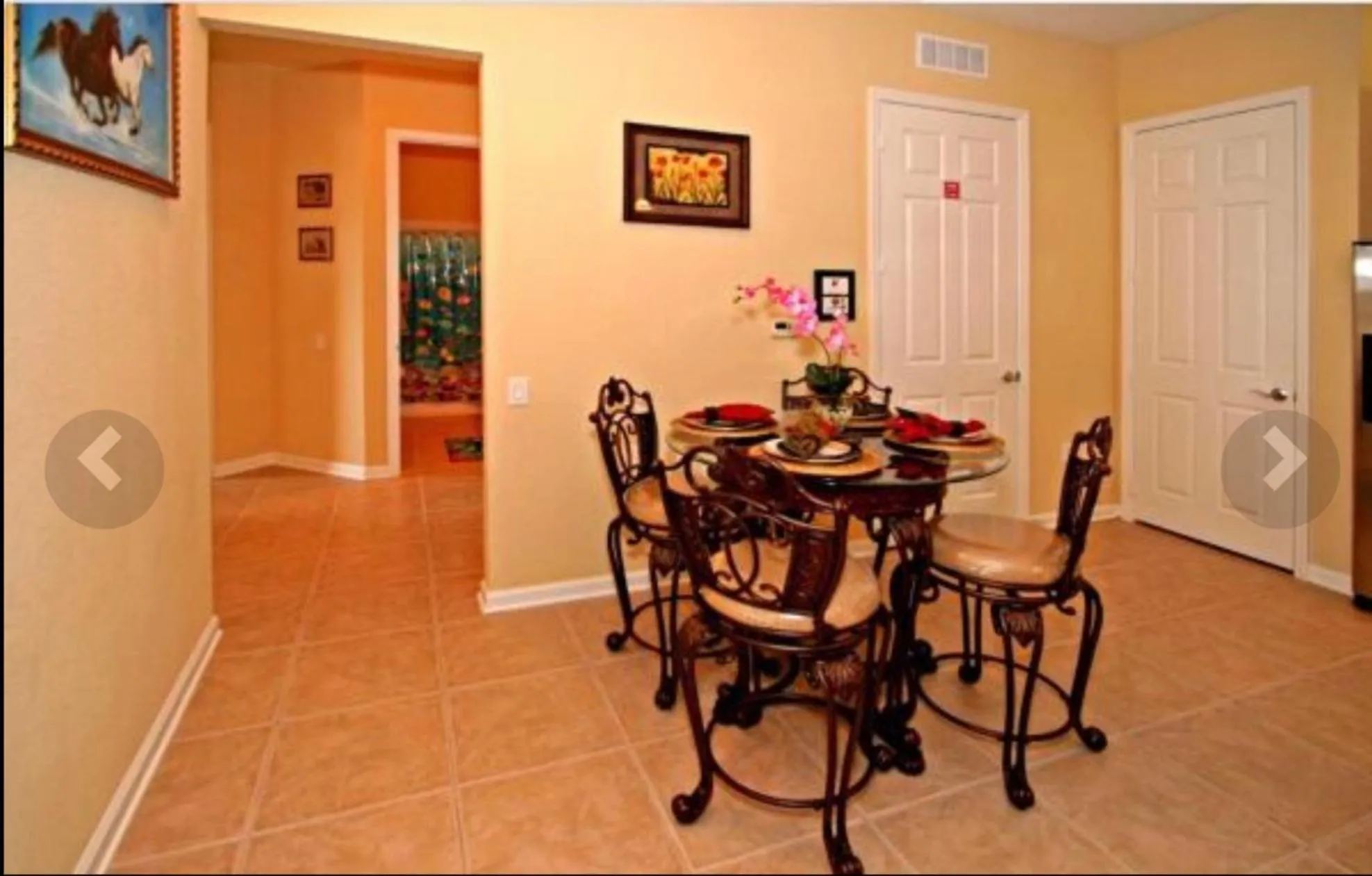 Dining area in Executive 3 Bedroom Villa at Universal,Convention Center, Vista Cay