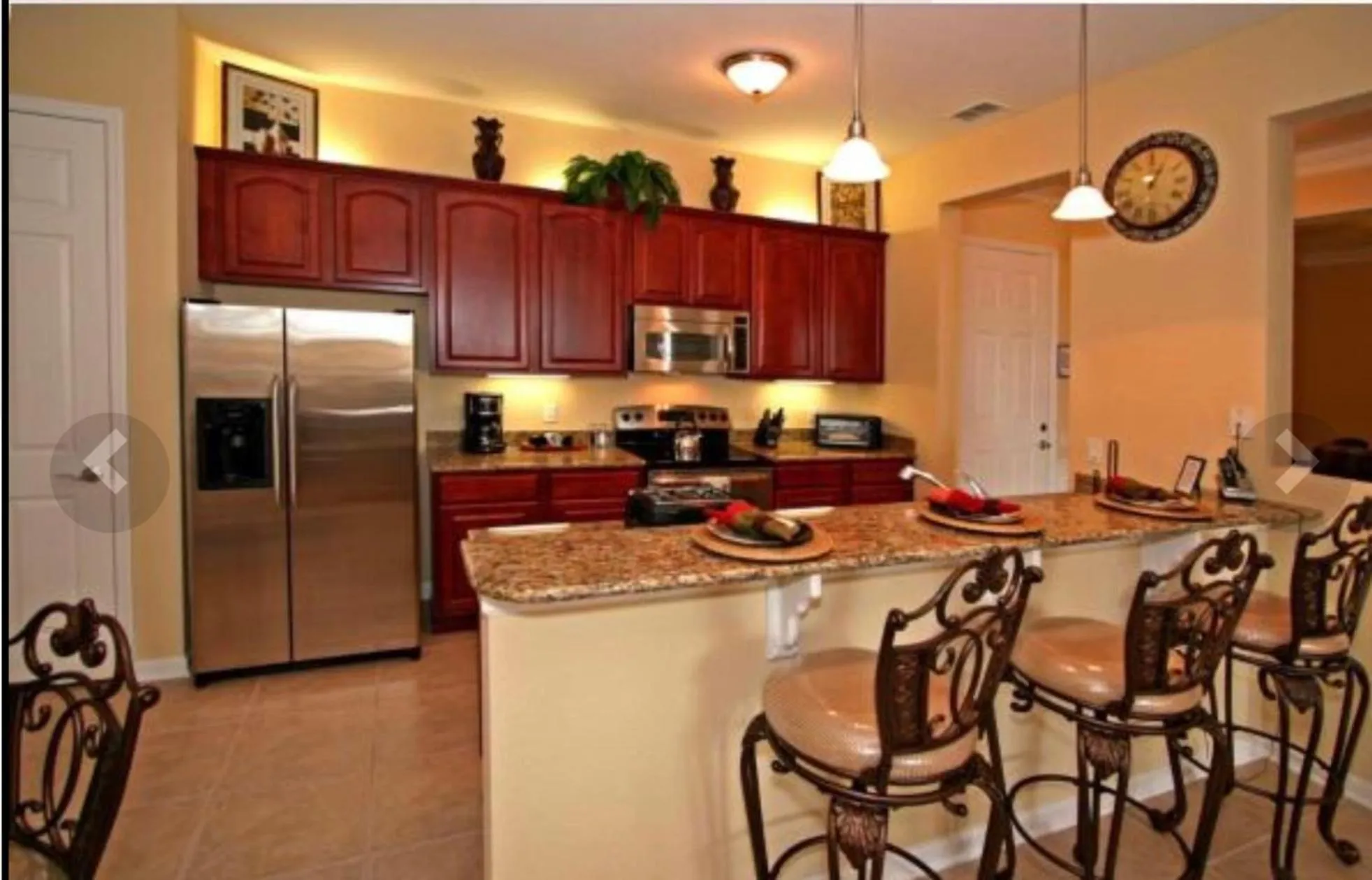Kitchen or kitchenette in Executive 3 Bedroom Villa at Universal,Convention Center, Vista Cay