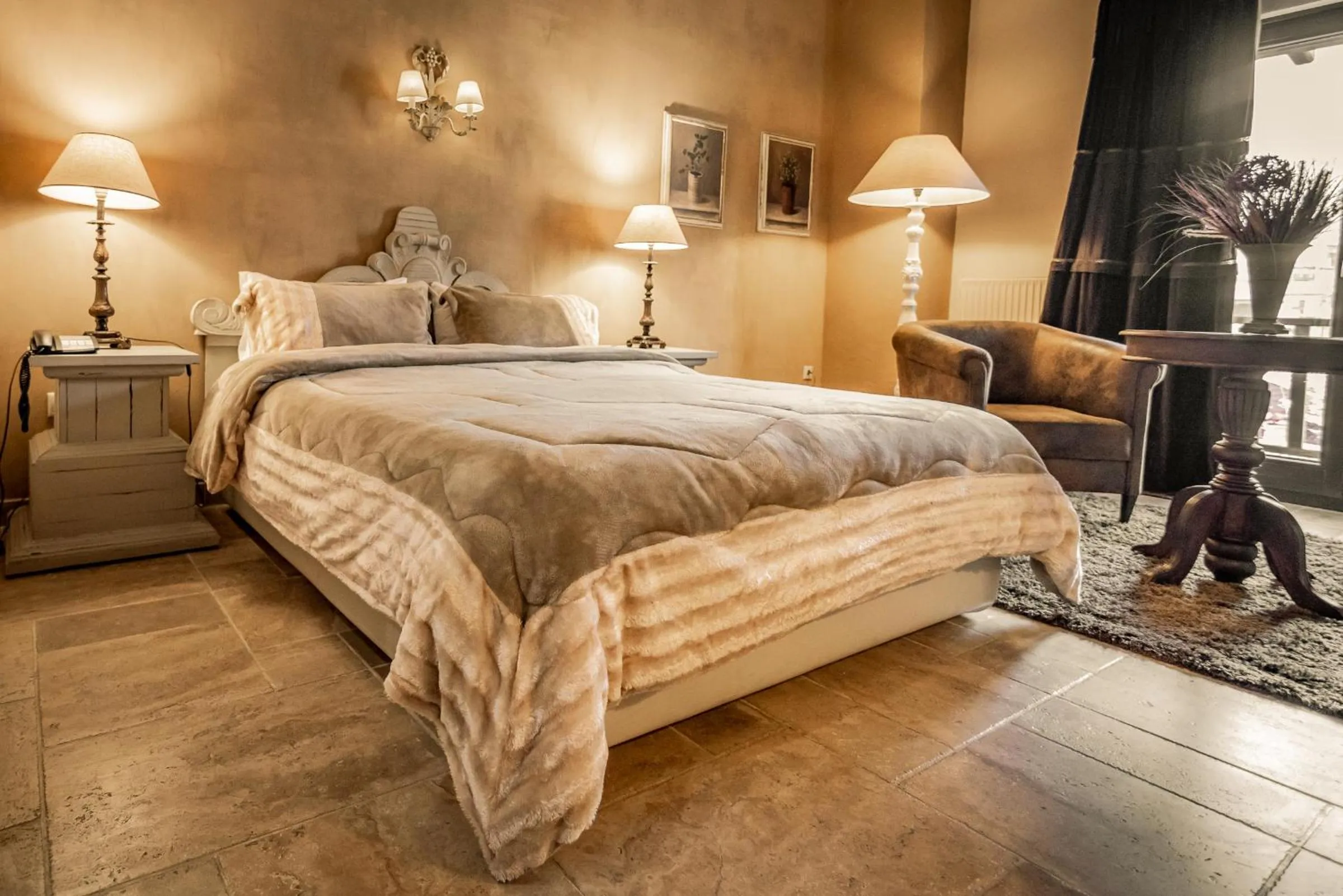 Bed in Chalet Sapin Hotel