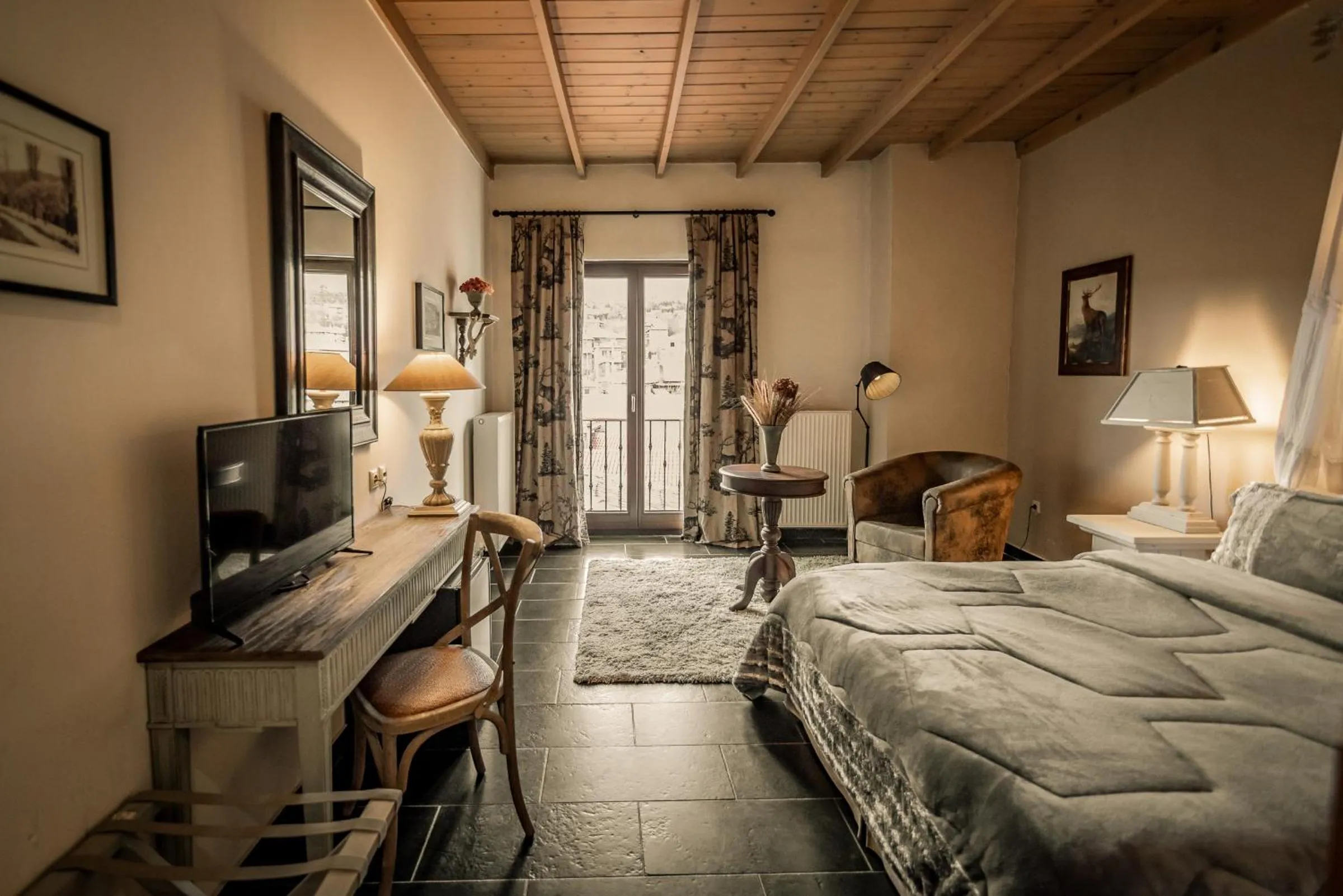 Bed in Chalet Sapin Hotel