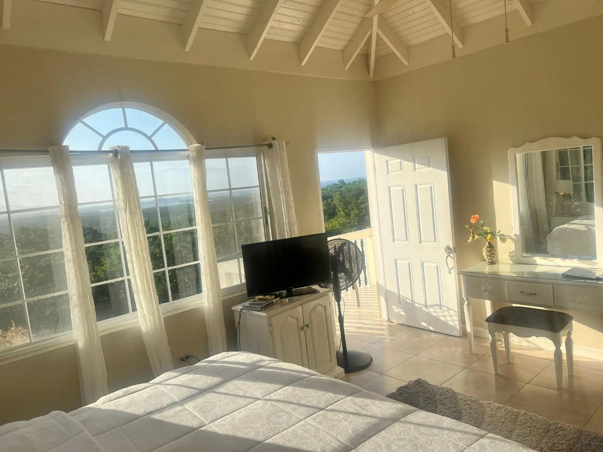 Bedroom, Bed in Retreat Guest House