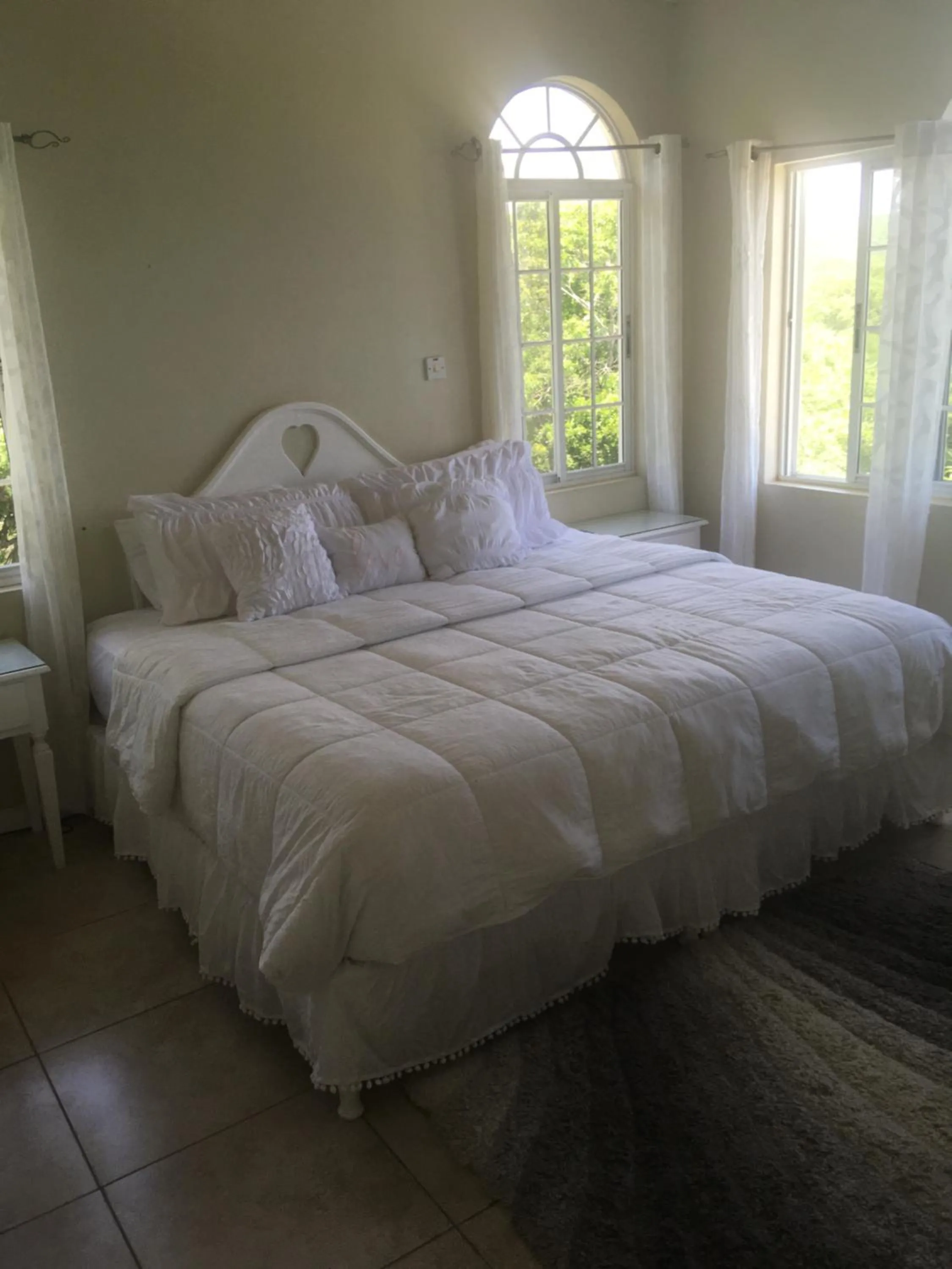 Bedroom, Bed in Retreat Guest House