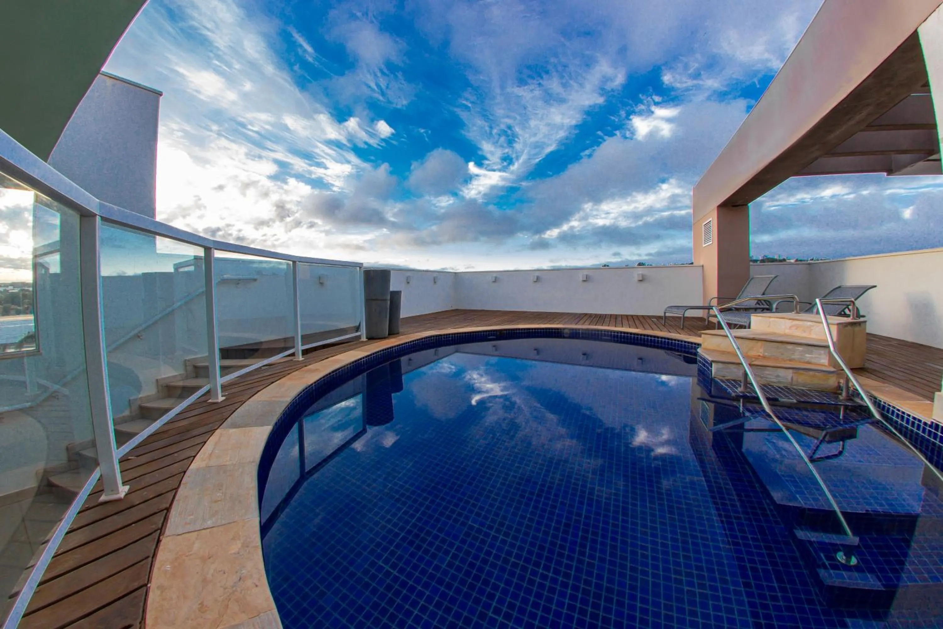 Swimming pool in ibis Styles Ribeirao Preto Maurilio Biagi