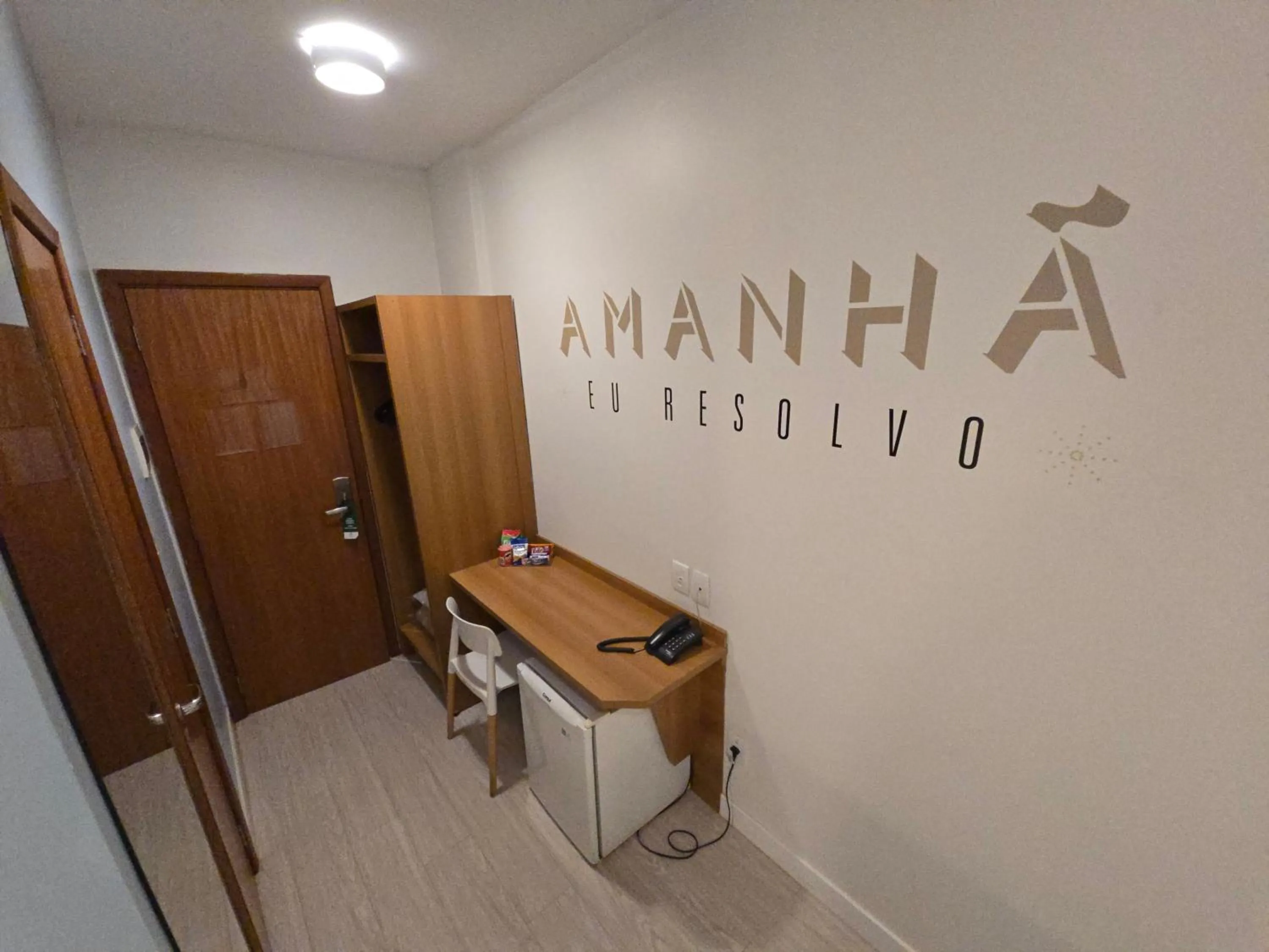 wardrobe in Golden Tower Maurilio Biagi by Fênix Hotéis