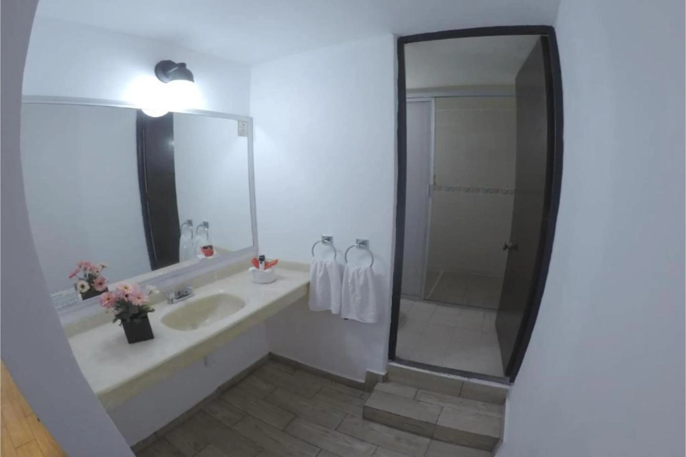 Bathroom in Hotel Del Portal, Puebla