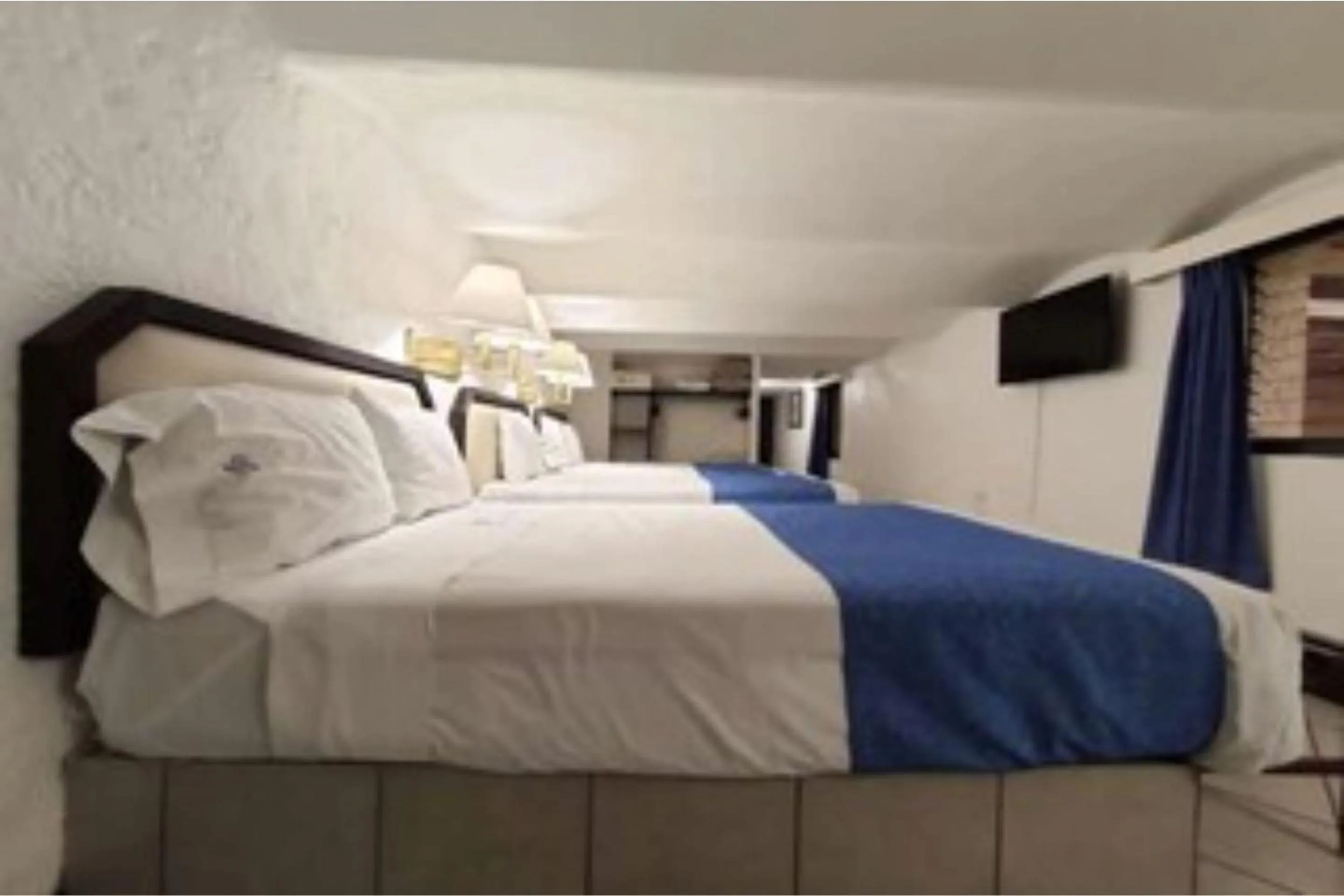 Bedroom, Bed in Hotel Del Portal, Puebla