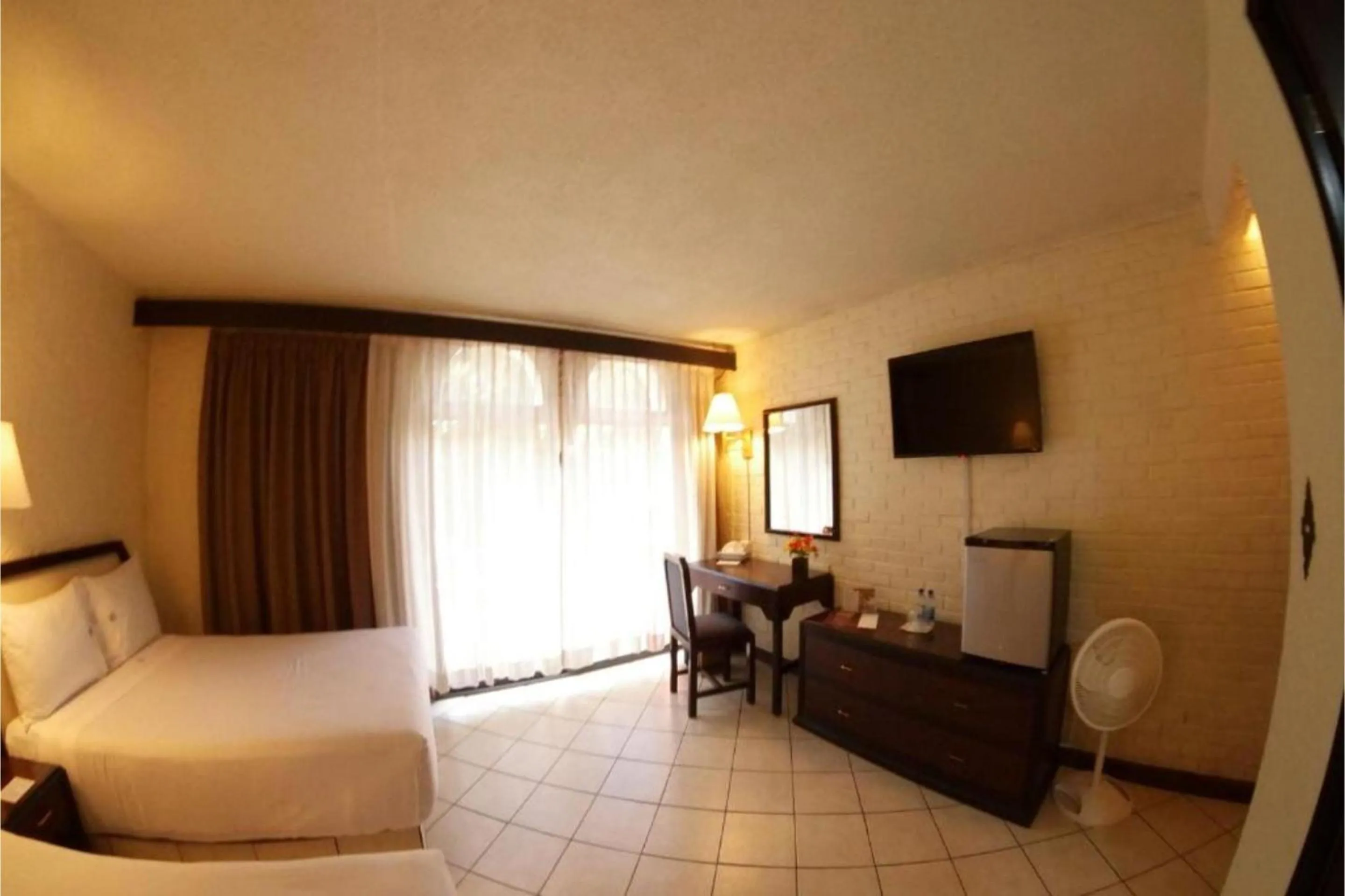 Bedroom, Bed in Hotel Del Portal, Puebla