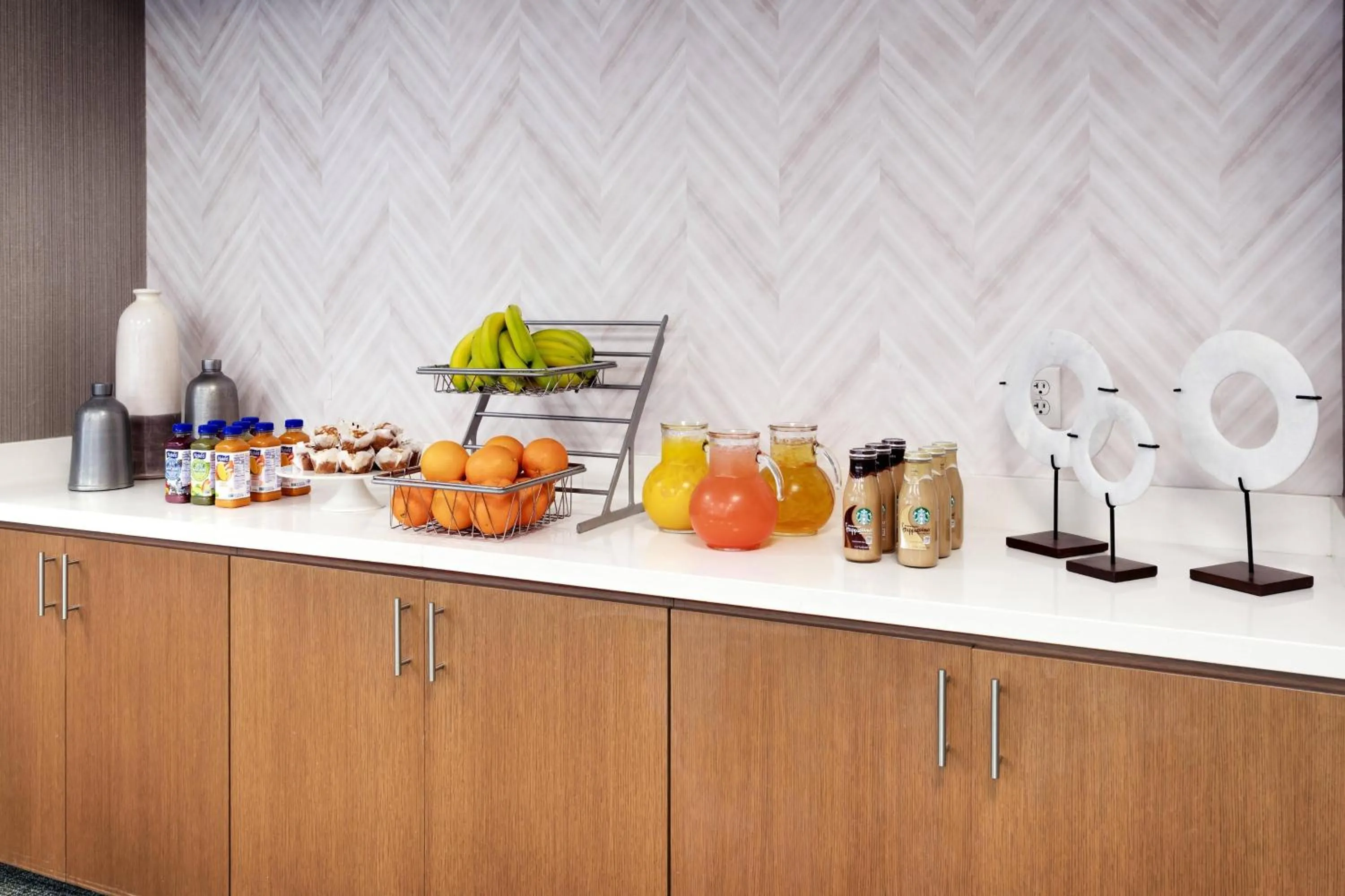 Meeting/conference room in SpringHill Suites by Marriott Salt Lake City Draper