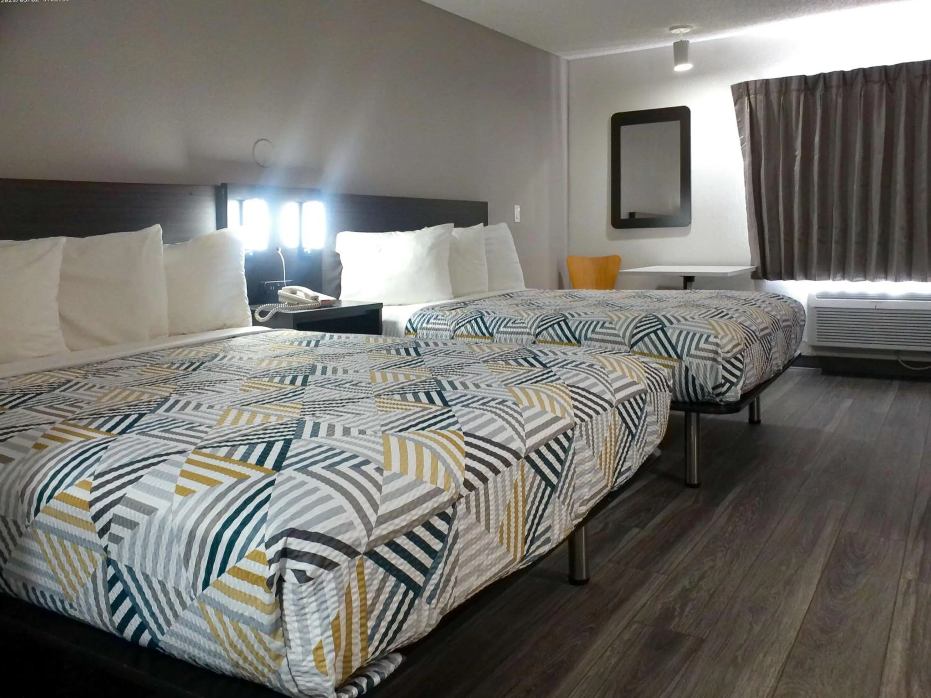 Bedroom, Bed in Motel 6-Winslow, AZ