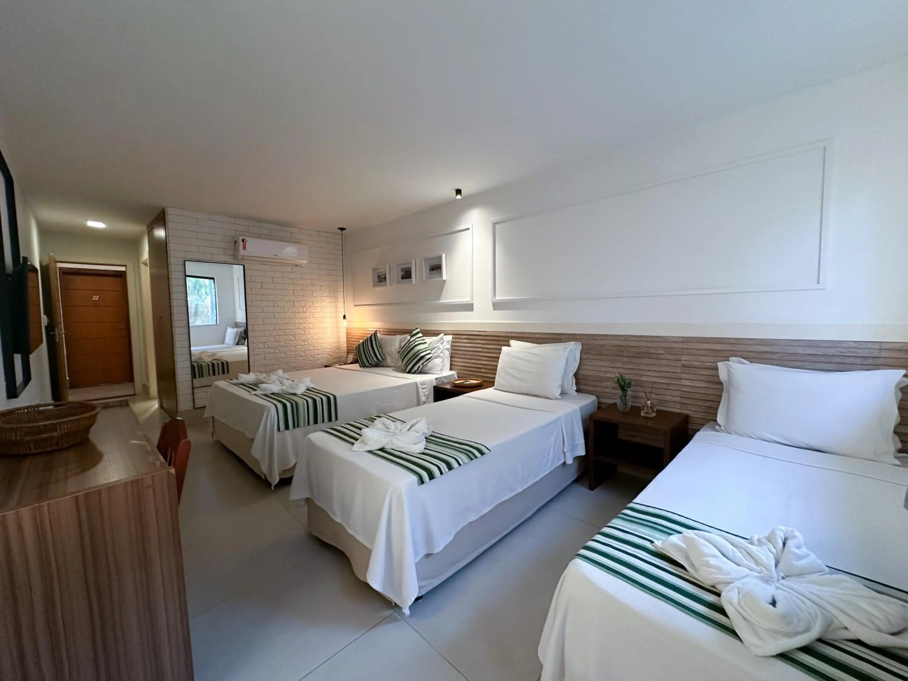 Photo of the whole room, Bed in Passagem Concept Hotel e Spa