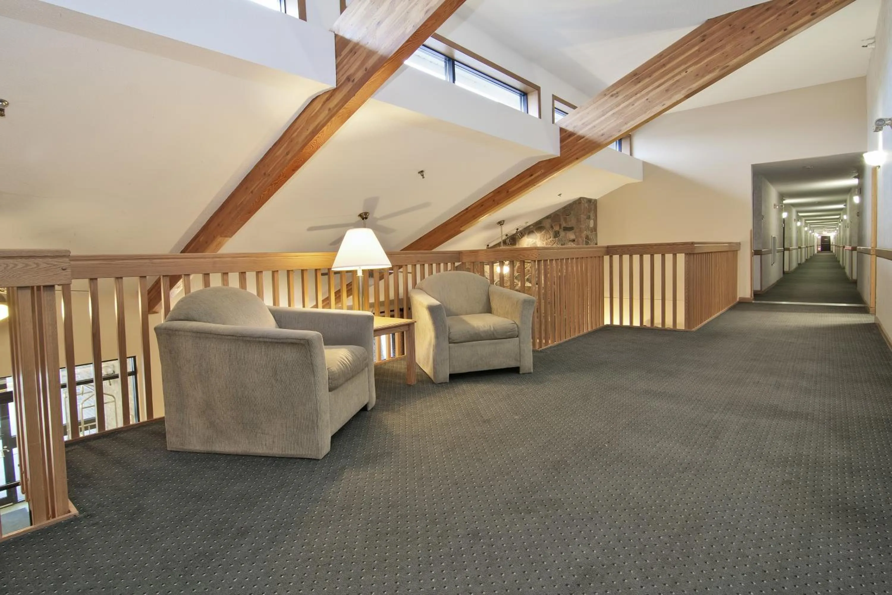 Seating area in Boarders Inn & Suites by Cobblestone Hotels - Faribault