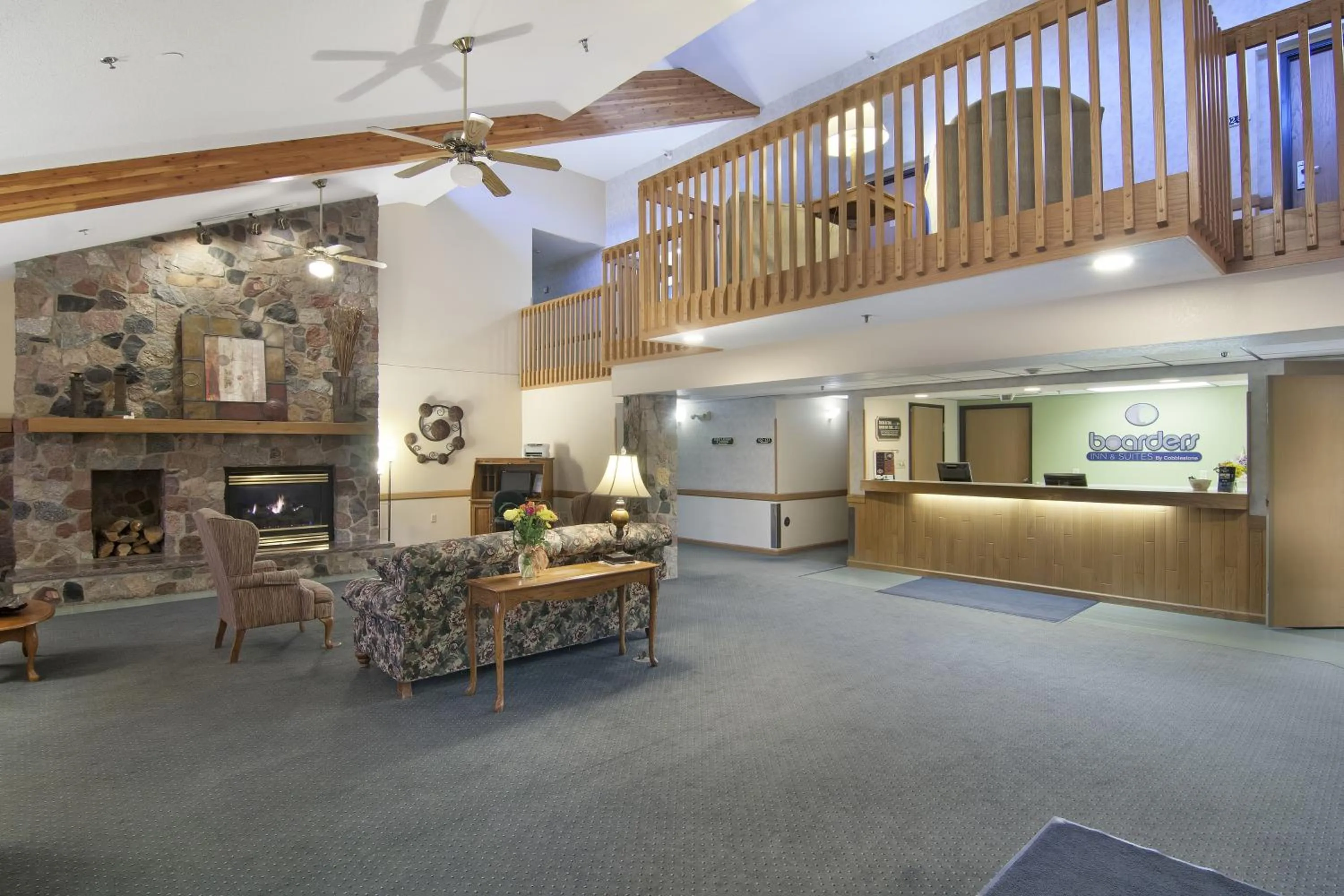 Lobby or reception in Boarders Inn & Suites by Cobblestone Hotels - Faribault