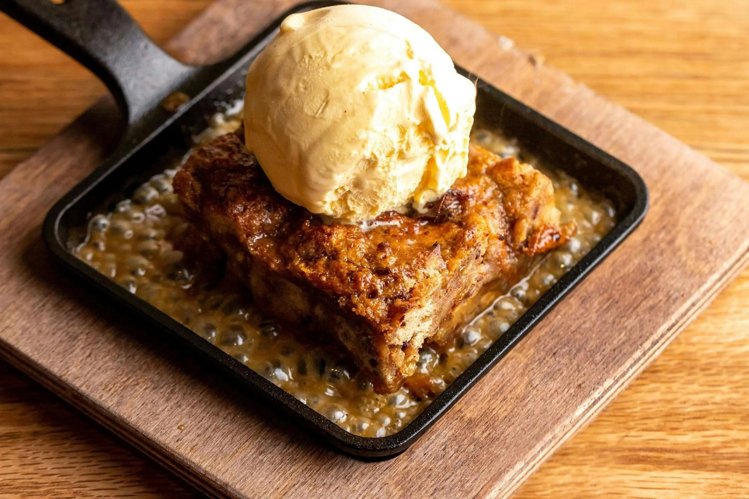 Restaurant/places to eat in Four Points by Sheraton Peoria