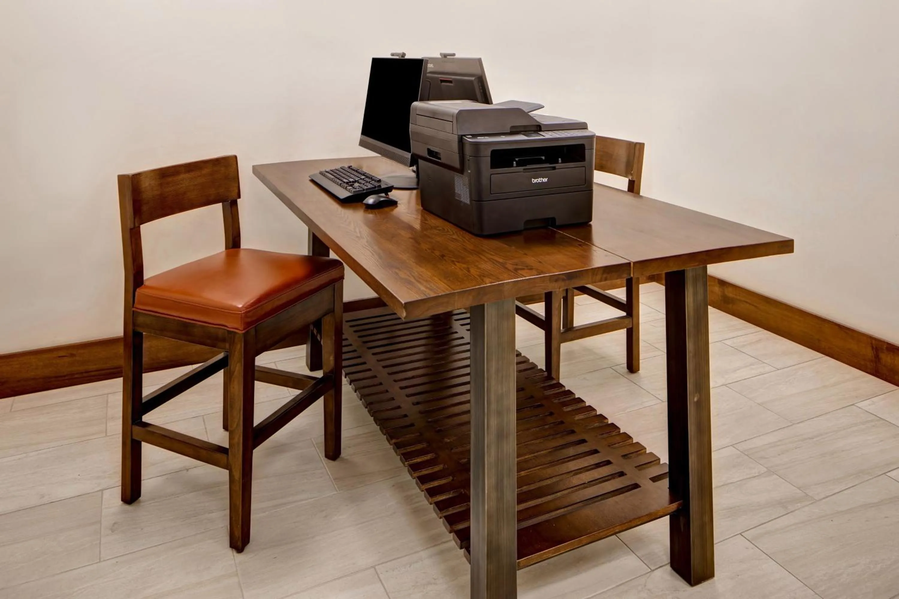 Meeting/conference room in Four Points by Sheraton Peoria