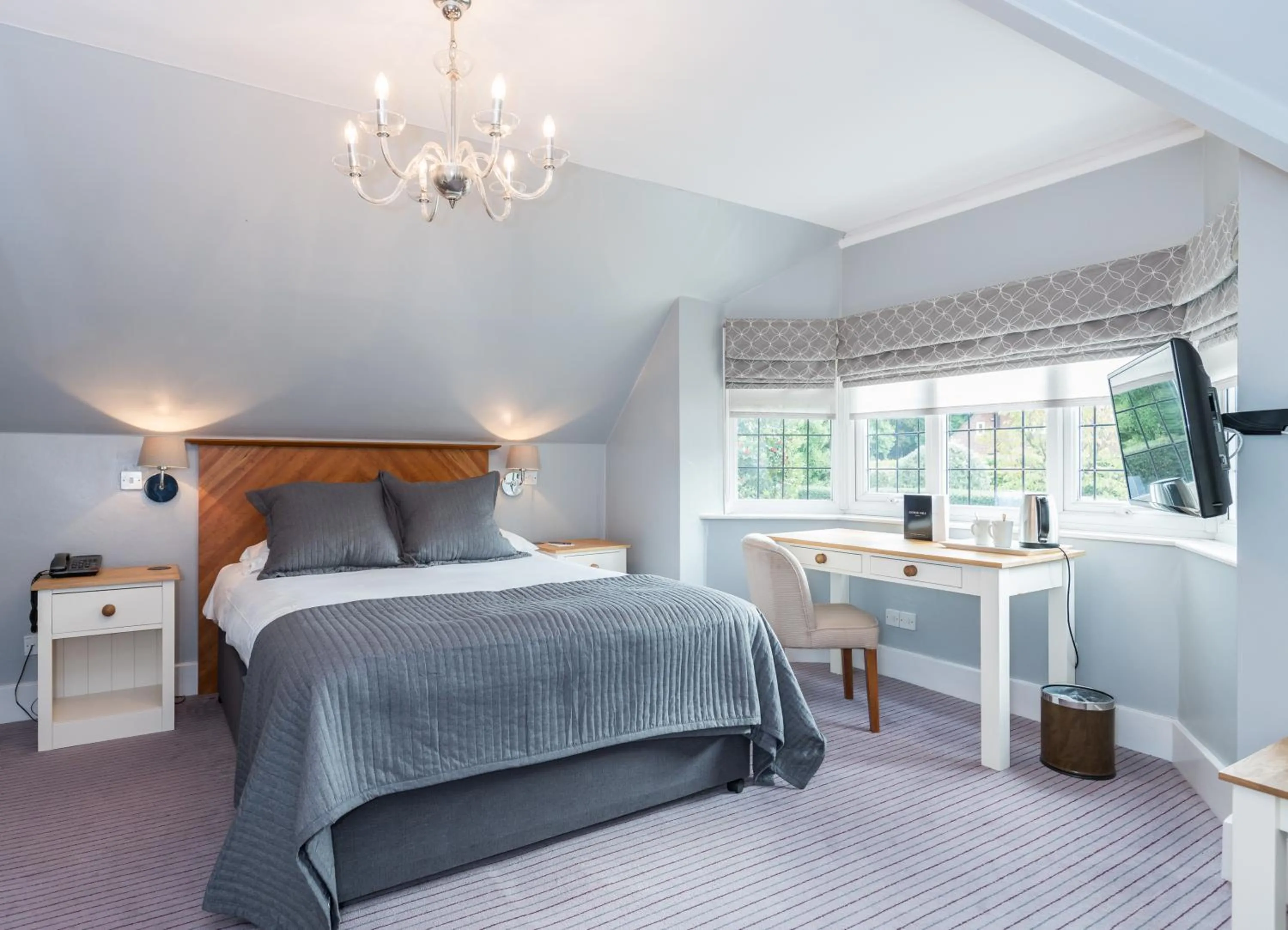 TV and multimedia, Bed in Gorse Hill Hotel