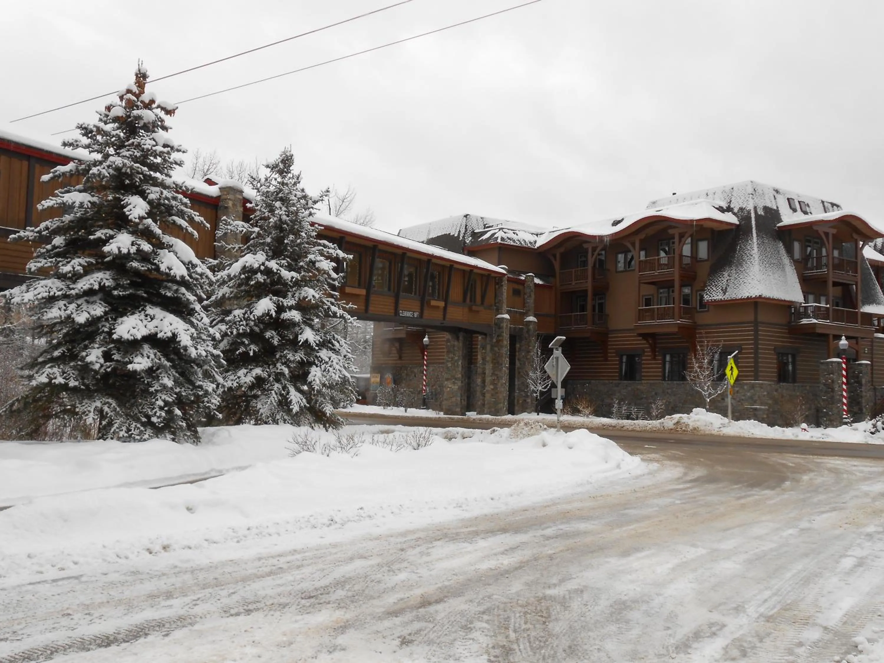 Property building in Lodge at Whitefish Lake