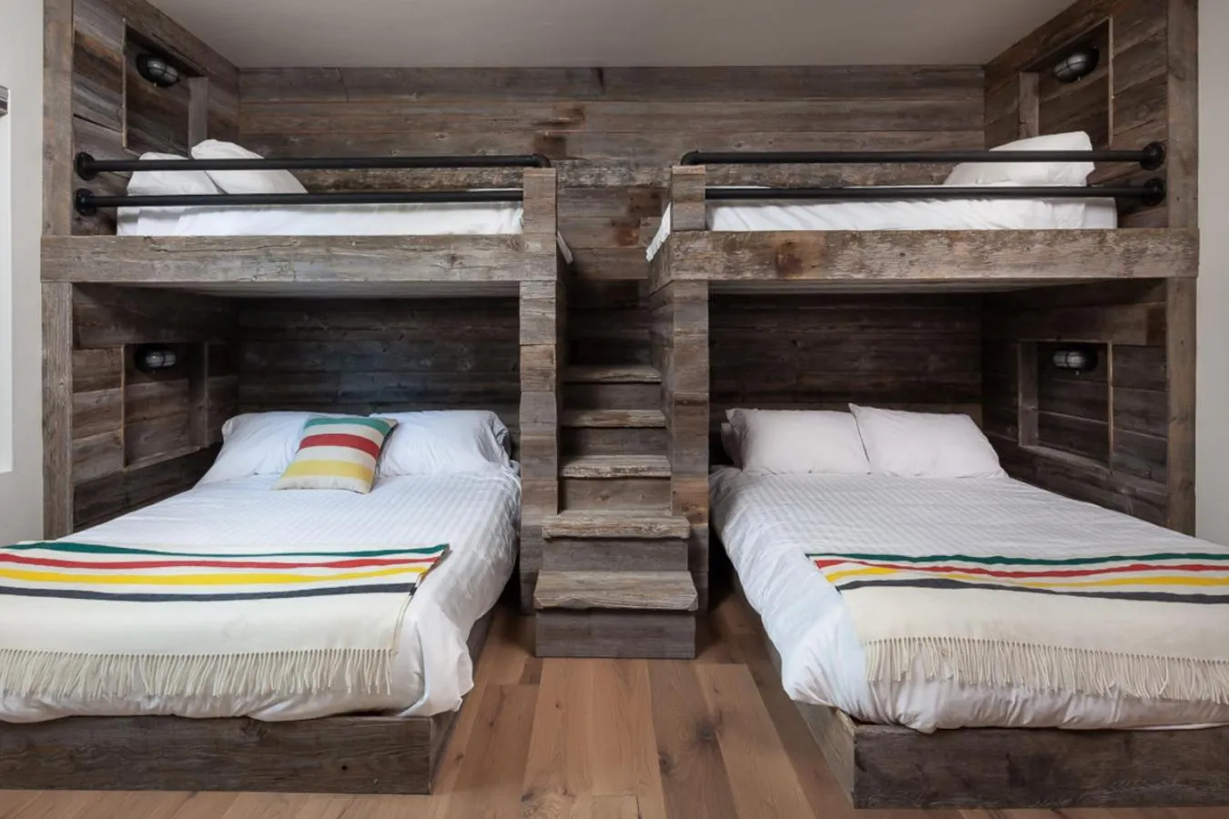 Bedroom, Bed in Lodge at Whitefish Lake