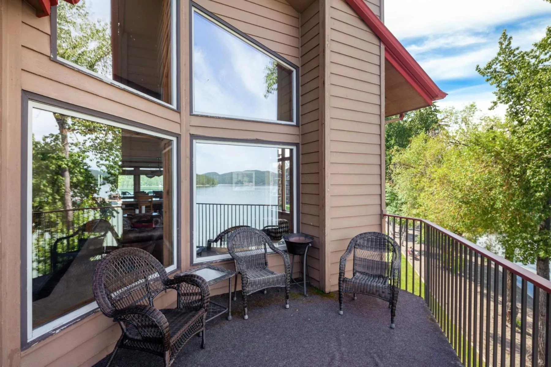 Balcony/Terrace in Lodge at Whitefish Lake