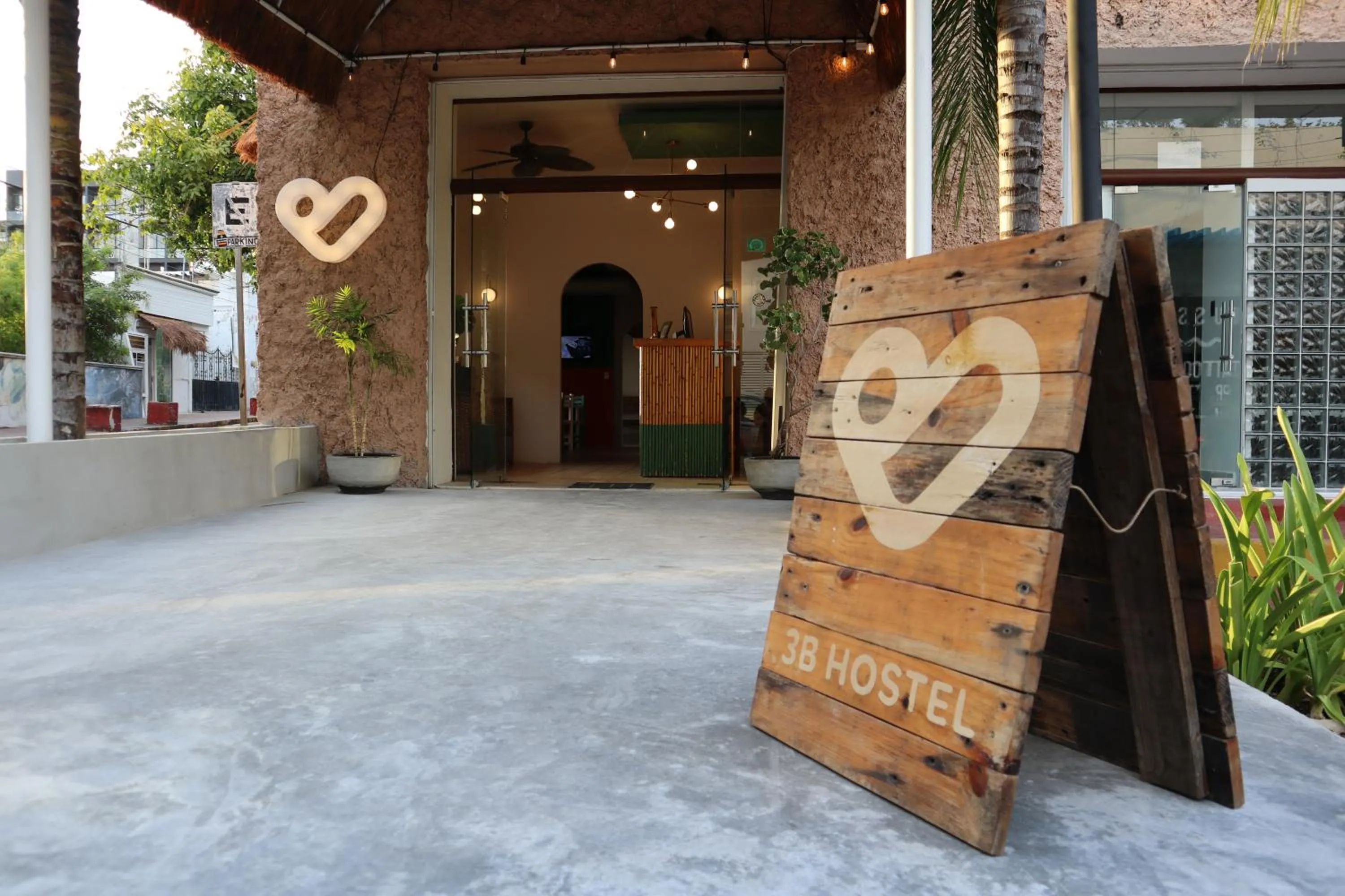 Property building in 3B Wellness Hotel & Hostel Adults Only