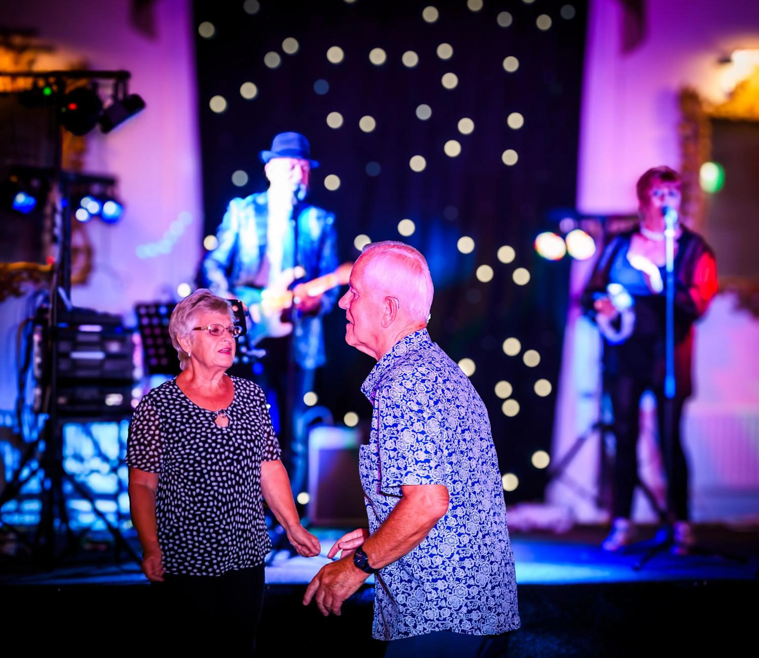 Entertainment in Hotel Prince Regent