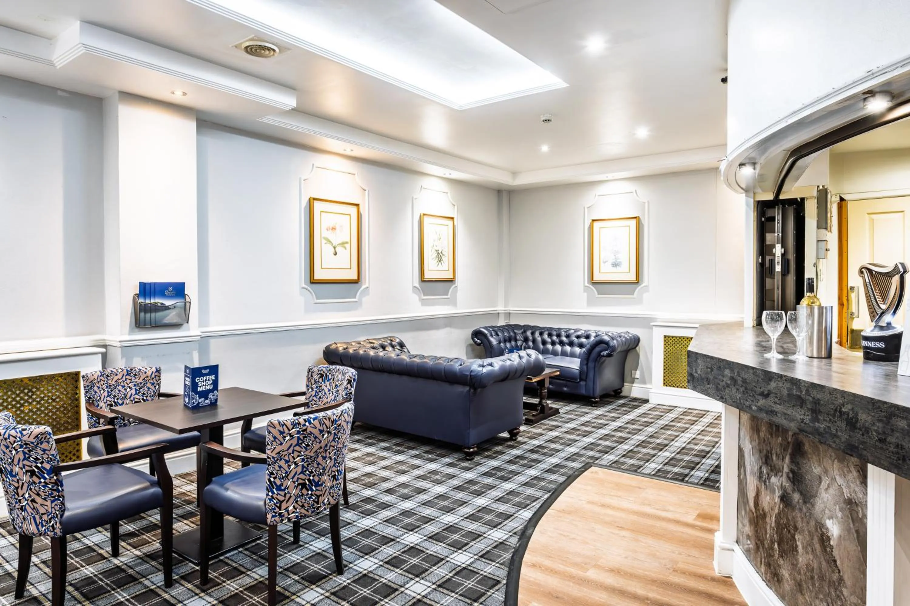 Lounge or bar in Hotel Prince Regent
