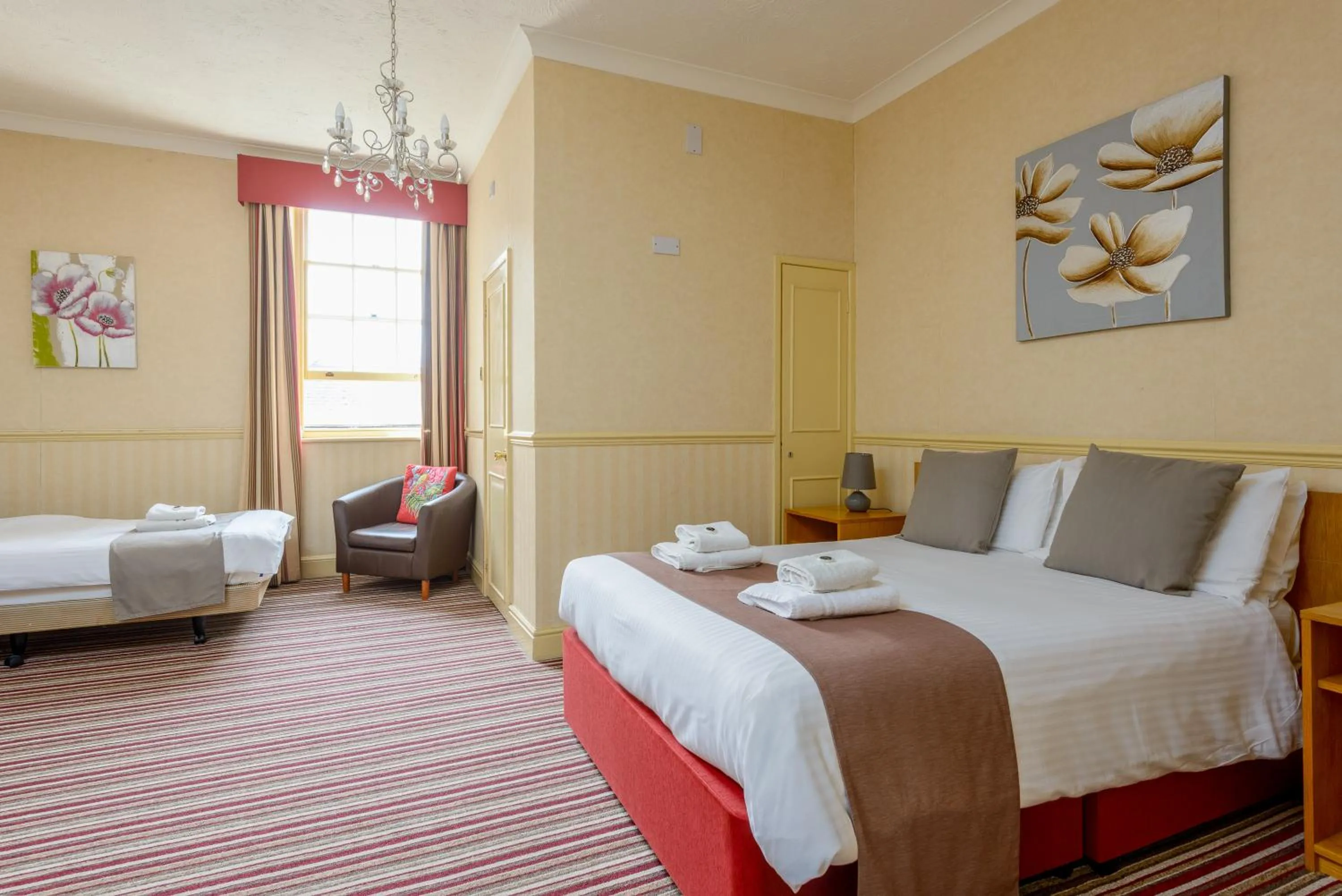 Bed in Hotel Prince Regent