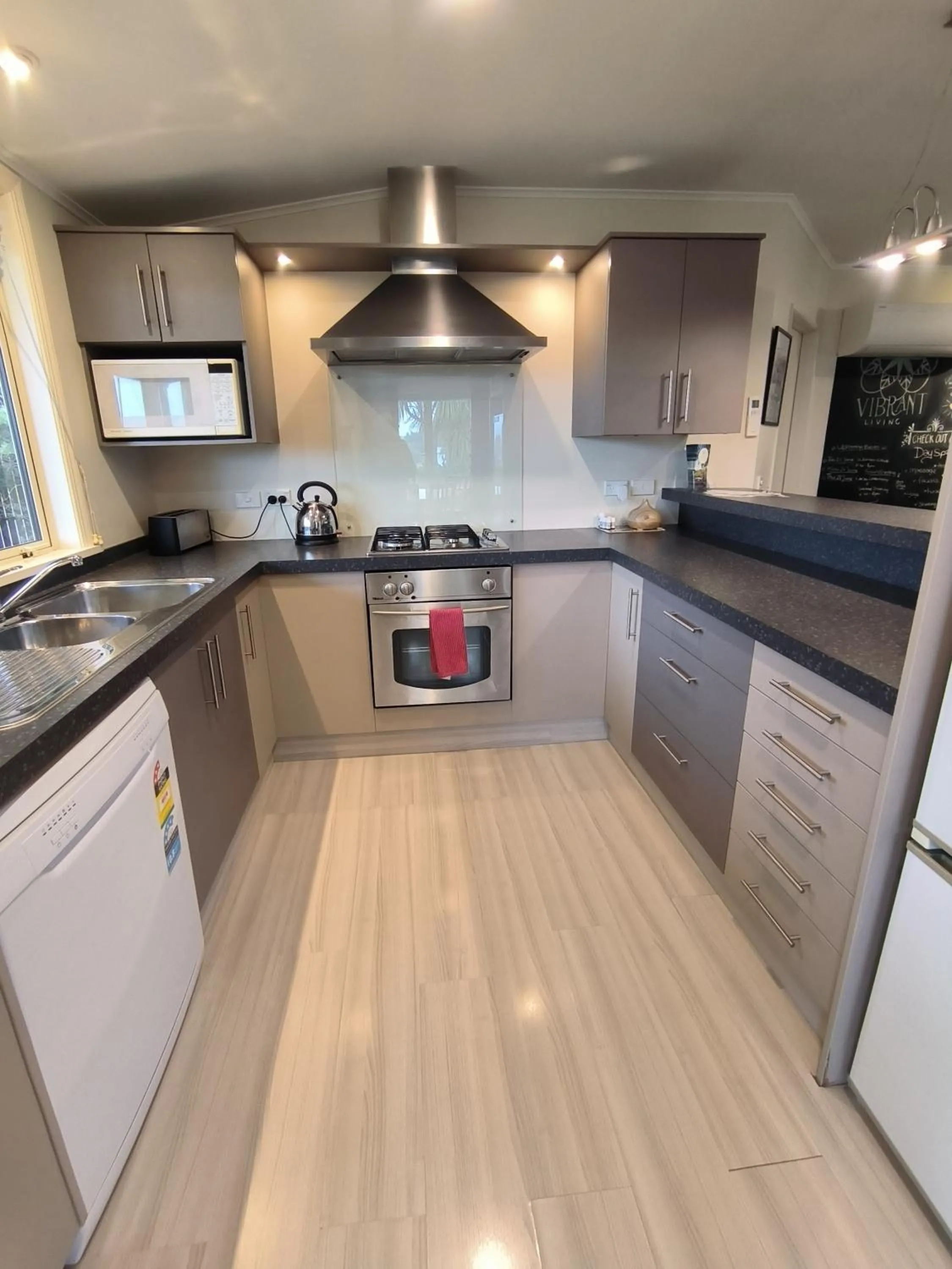 Coffee/tea facilities in Vibrant Living Retreat