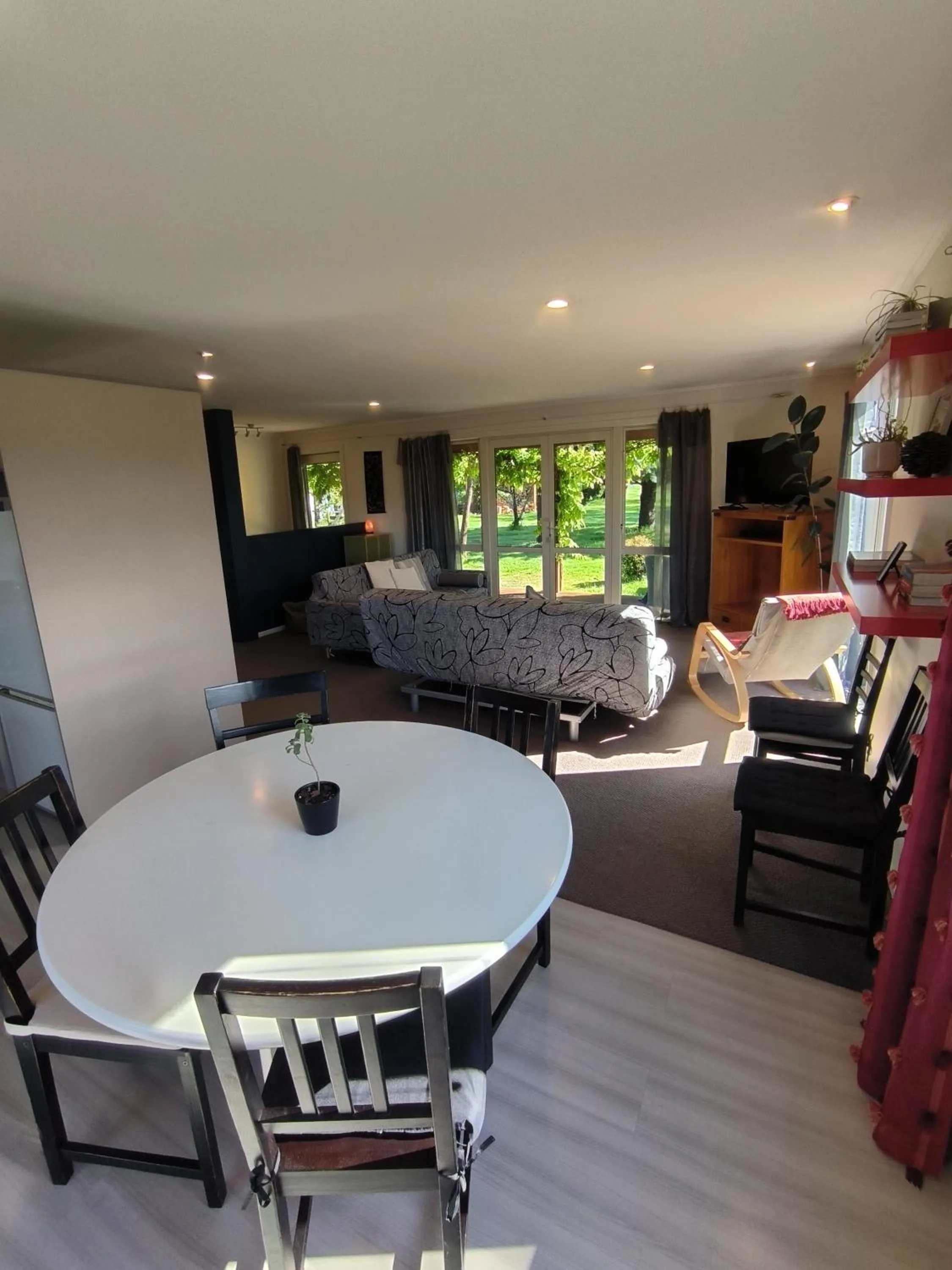 Living room in Vibrant Living Retreat