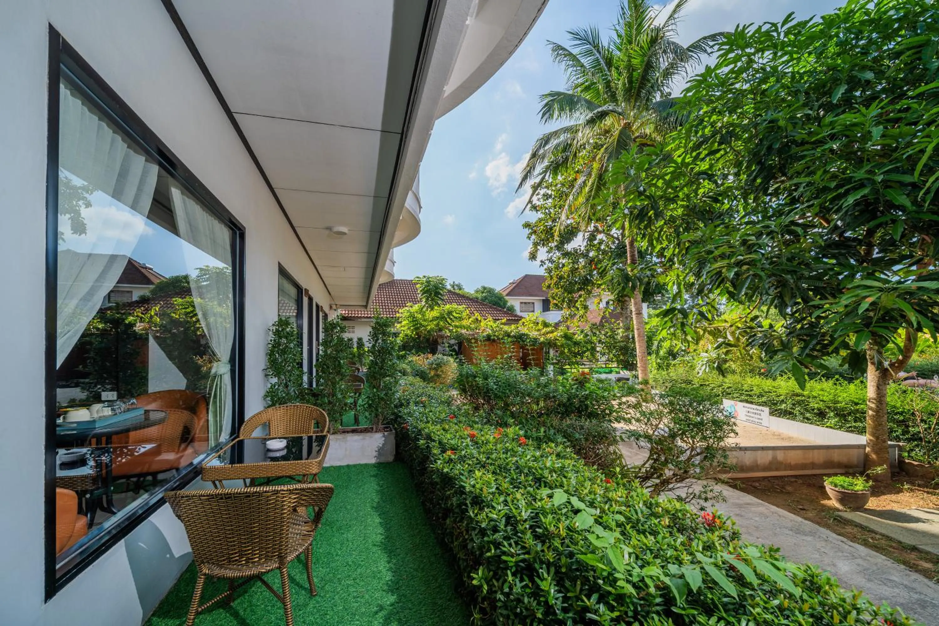 Blue Carina Hotel Phuket