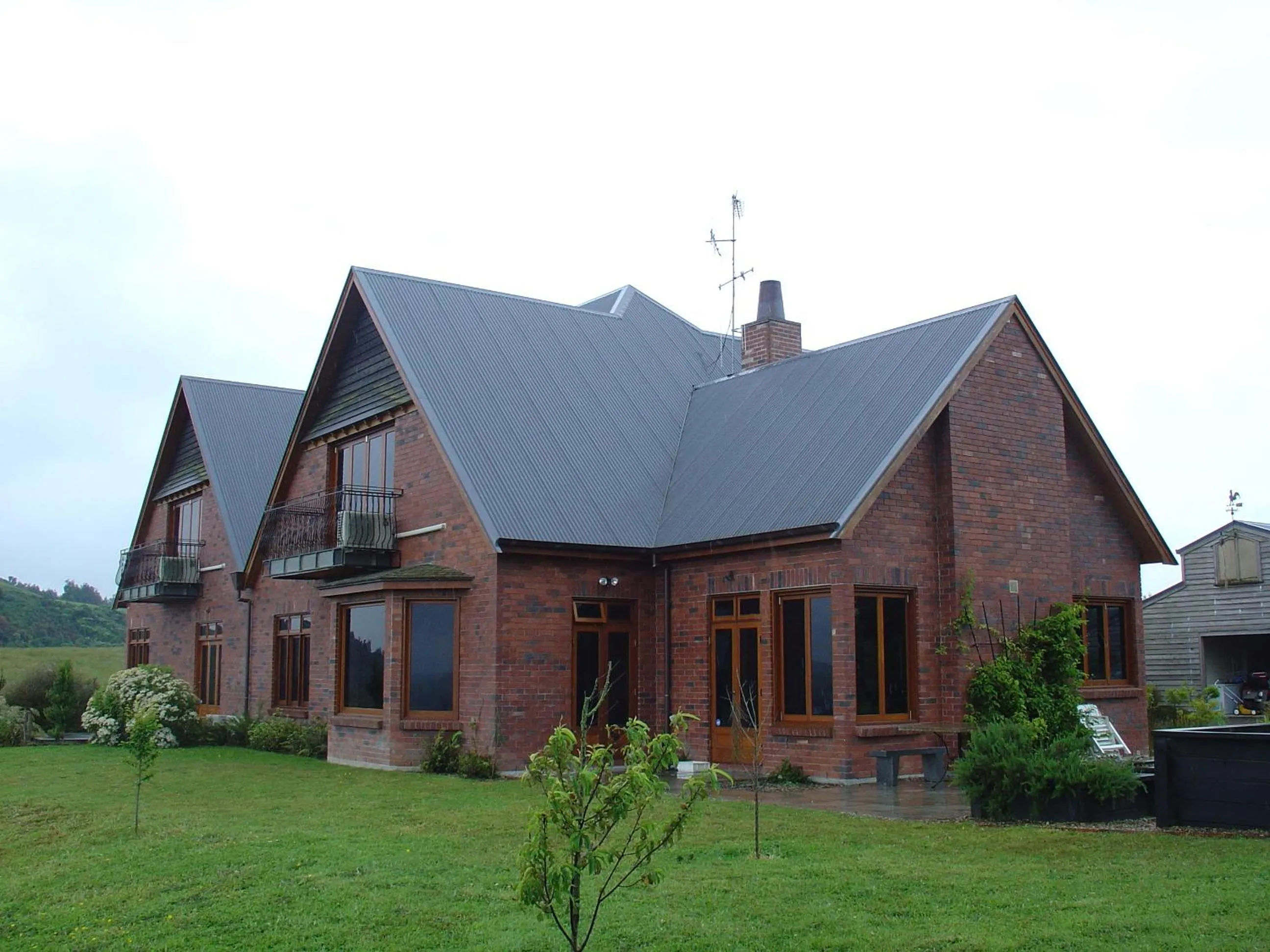 Property building in Lake Karapiro Lodge