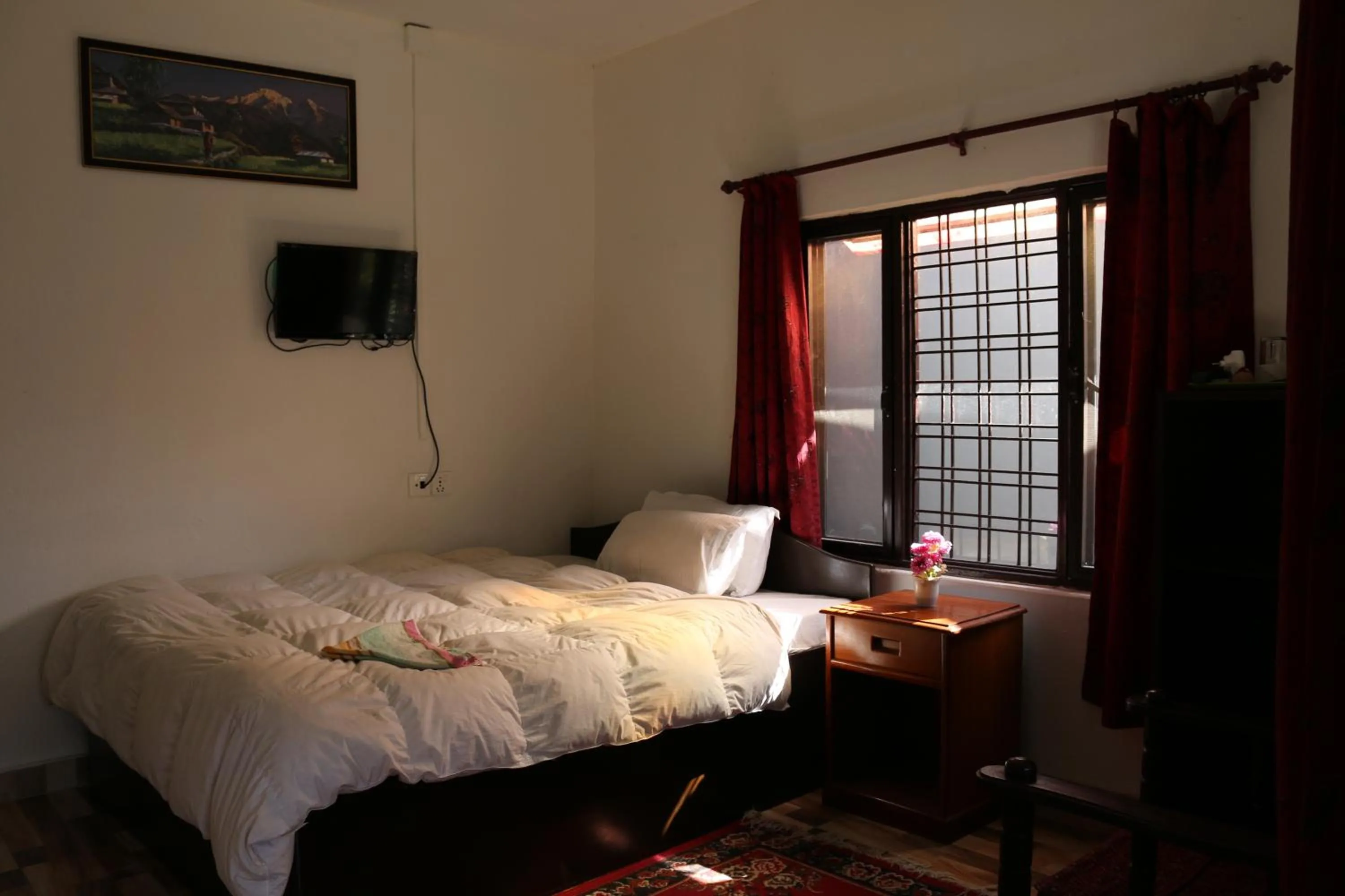 Bedroom, Bed in Gurkha Lodge
