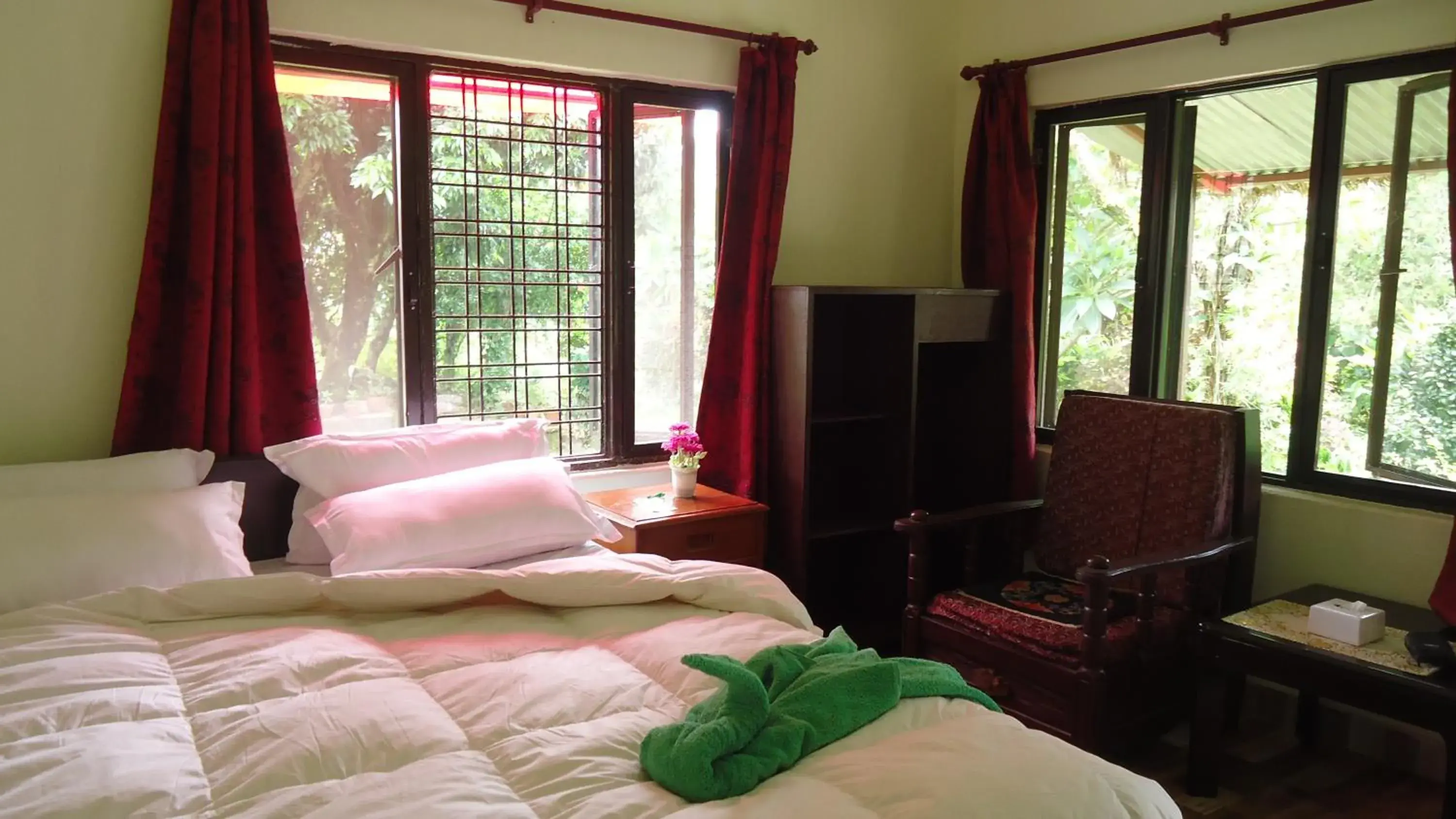 Deluxe Room - single occupancy in Gurkha Lodge Deluxe Room - single occupancy in Gurkha Lodge