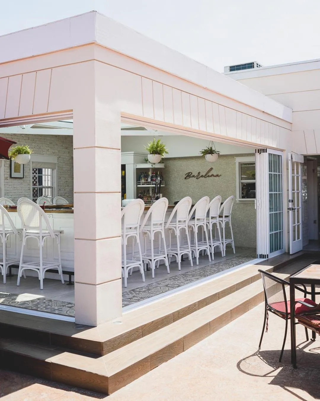 Lounge or bar in La Villa de Adelina